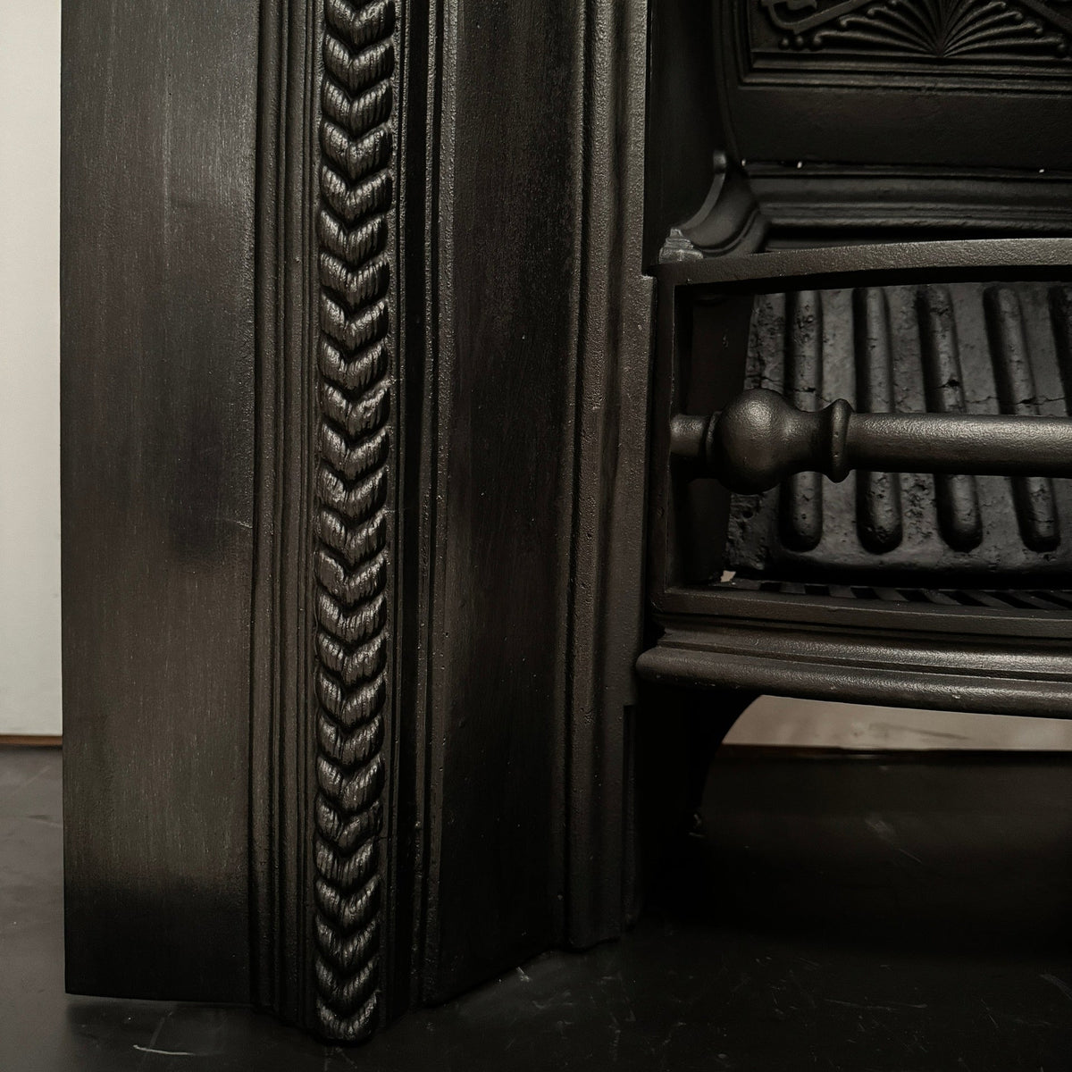 Antique Victorian Cast Iron Arched Insert | The Architectural Forum
