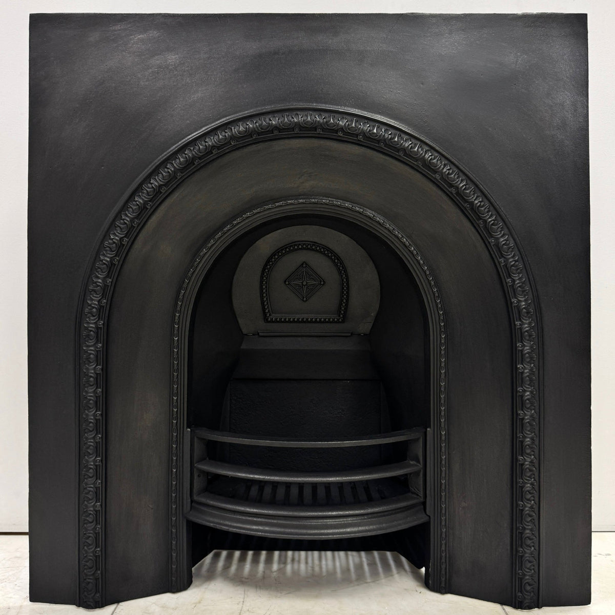 Antique Victorian Cast Iron Arched Insert | The Architectural Forum