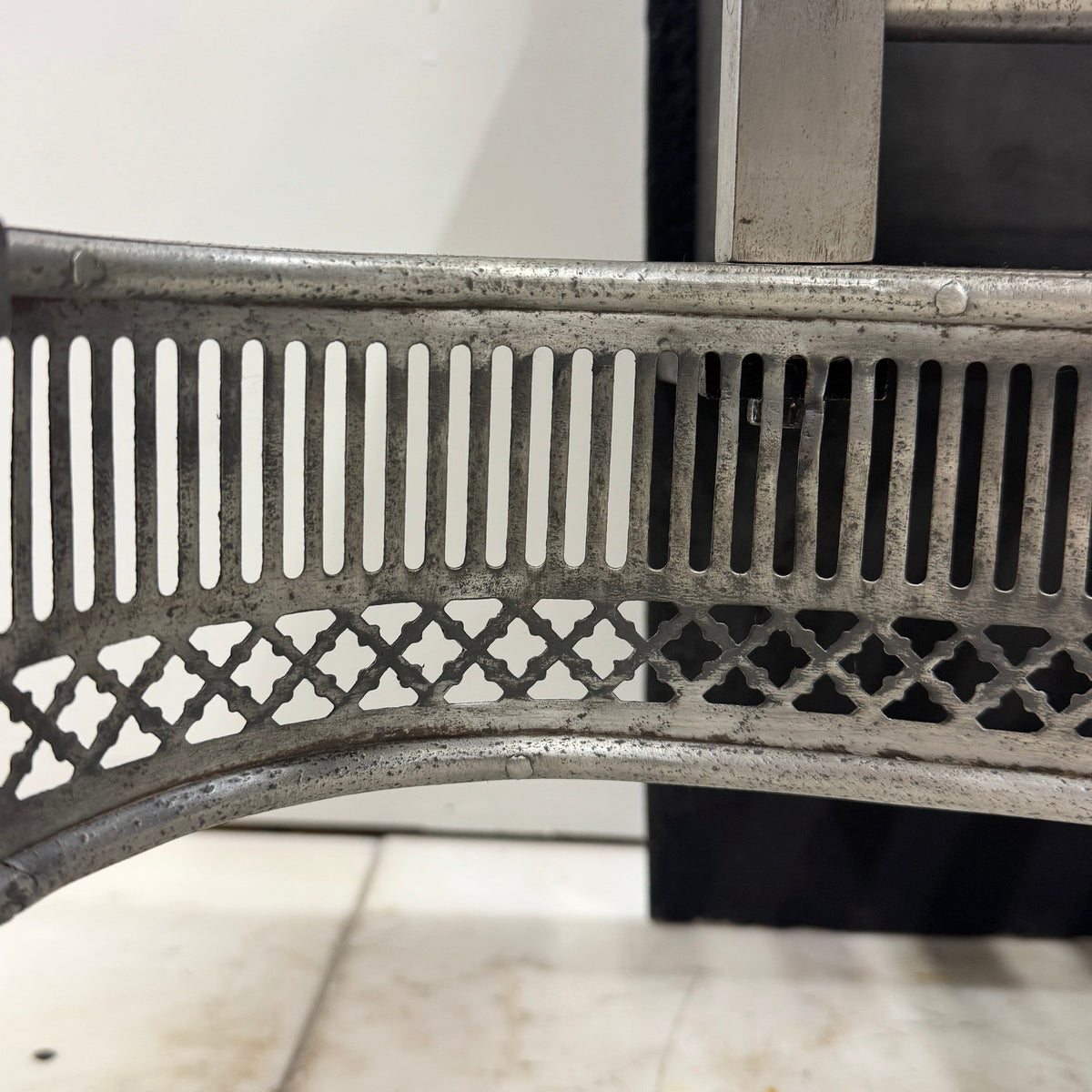 Reclaimed Steel Georgian Fire Basket | The Architectural Forum