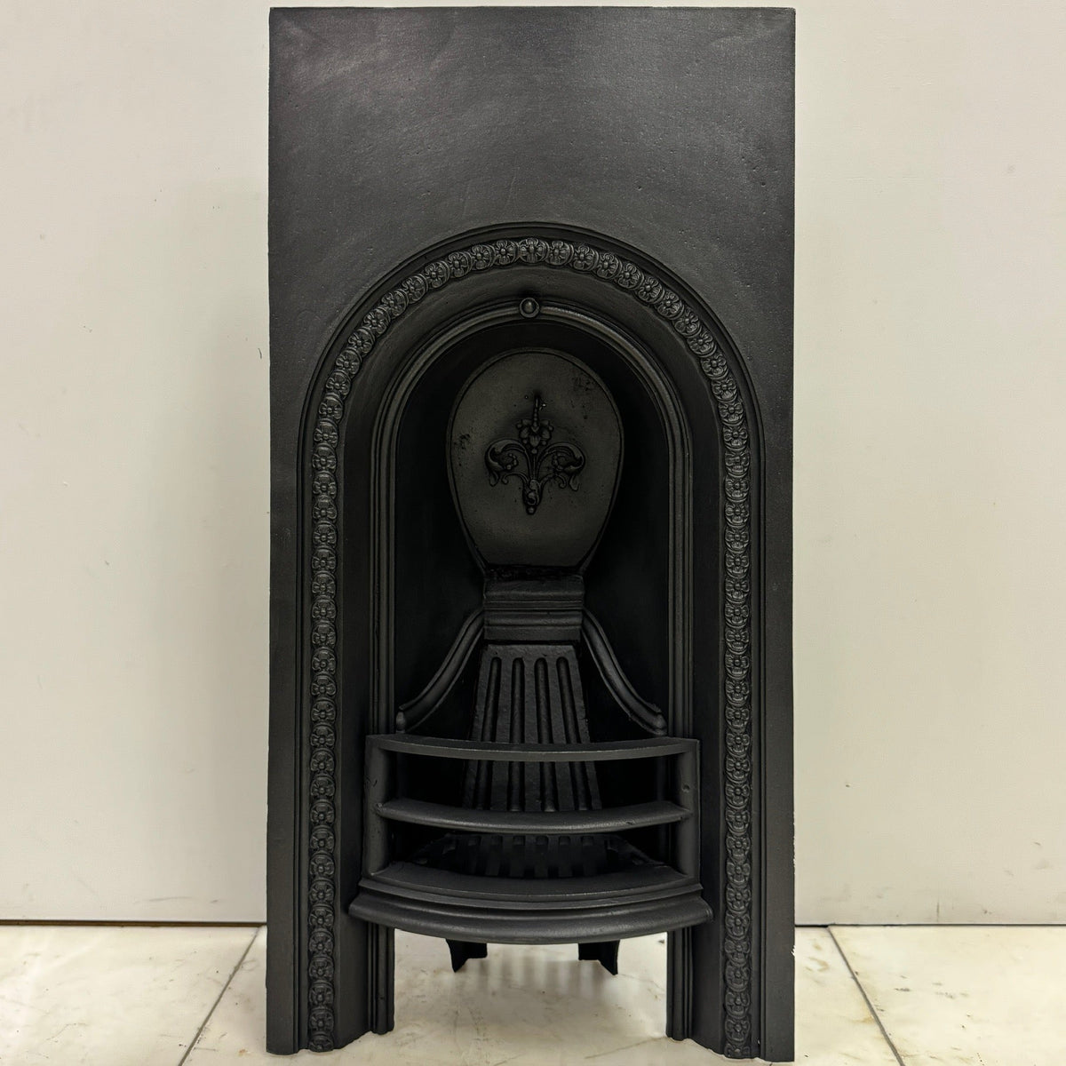 Antique Victorian Cast Iron Arched Insert | The Architectural Forum