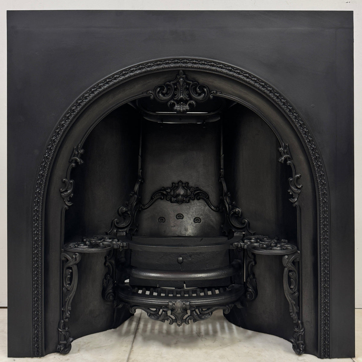 Antique Ornate Georgian Cast Iron Hob Grate Insert | The Architectural Forum