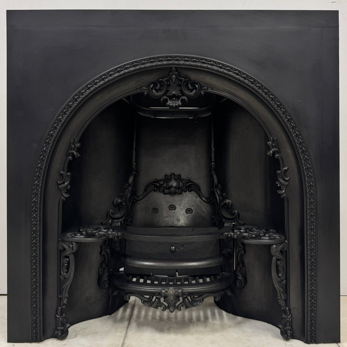 Antique Ornate Georgian Cast Iron Hob Grate Insert | The Architectural Forum