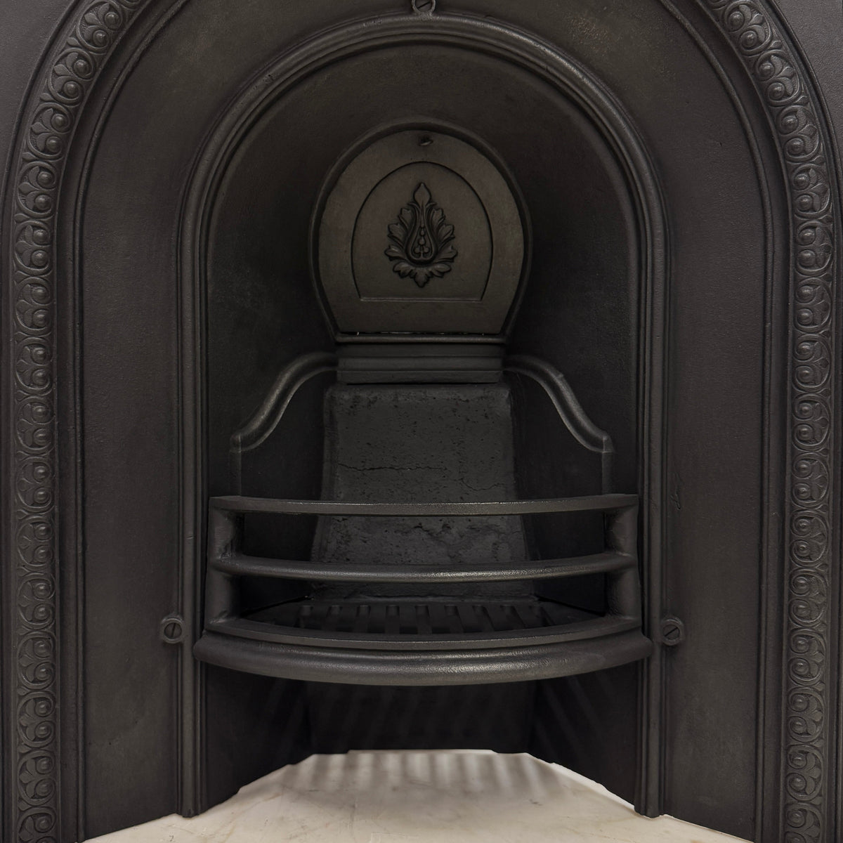 Antique Victorian Cast Iron Arched Insert | The Architectural Forum