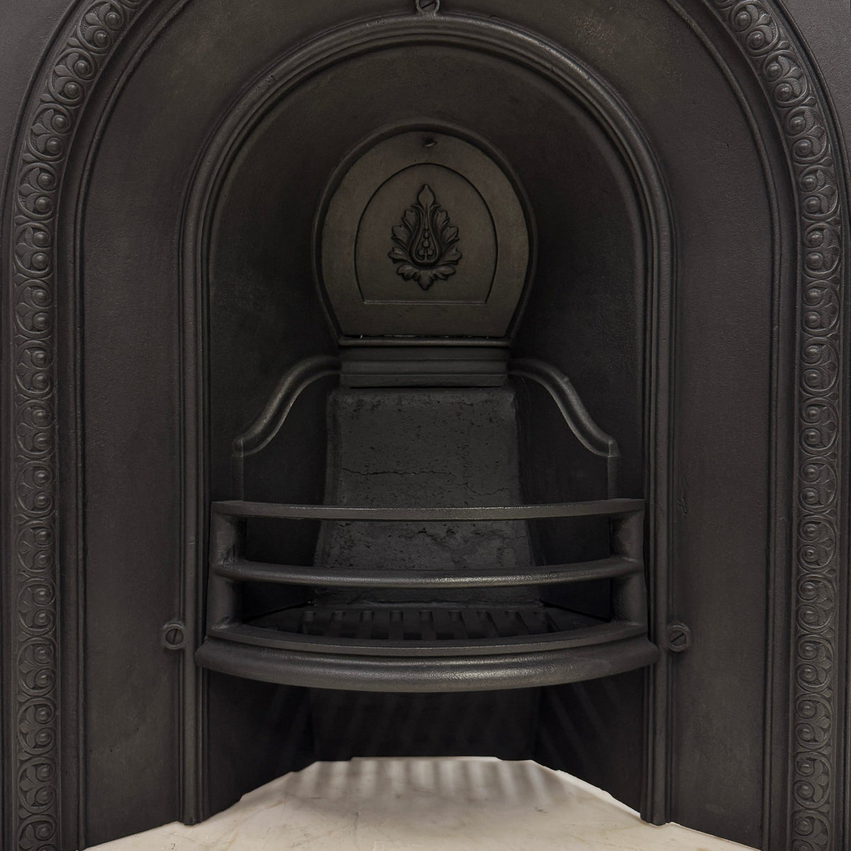 Antique Victorian Cast Iron Arched Insert | The Architectural Forum