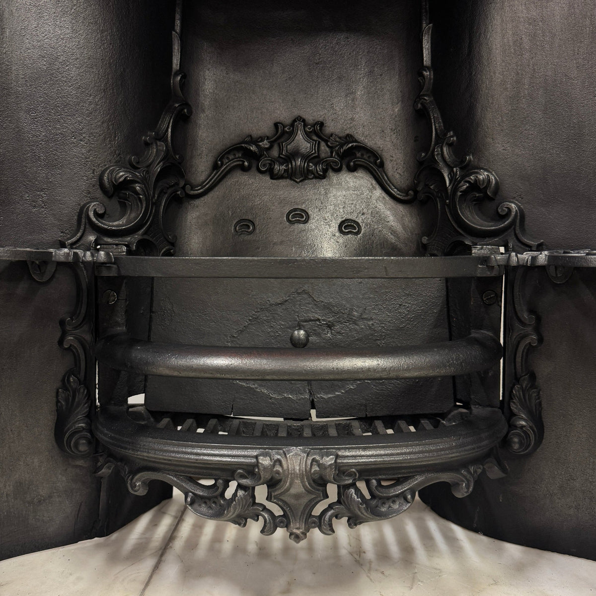 Antique Ornate Georgian Cast Iron Hob Grate Insert | The Architectural Forum