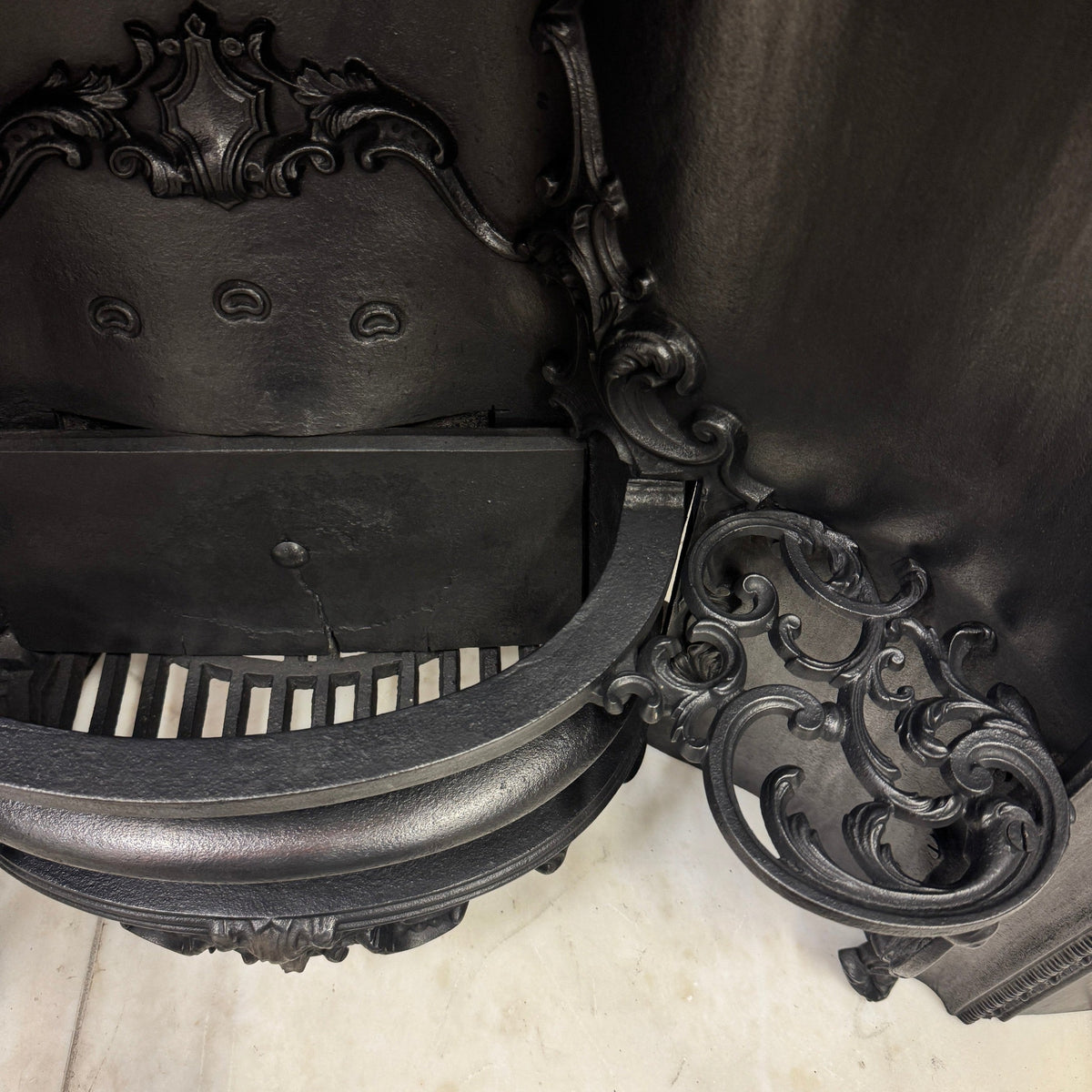 Antique Ornate Georgian Cast Iron Hob Grate Insert | The Architectural Forum