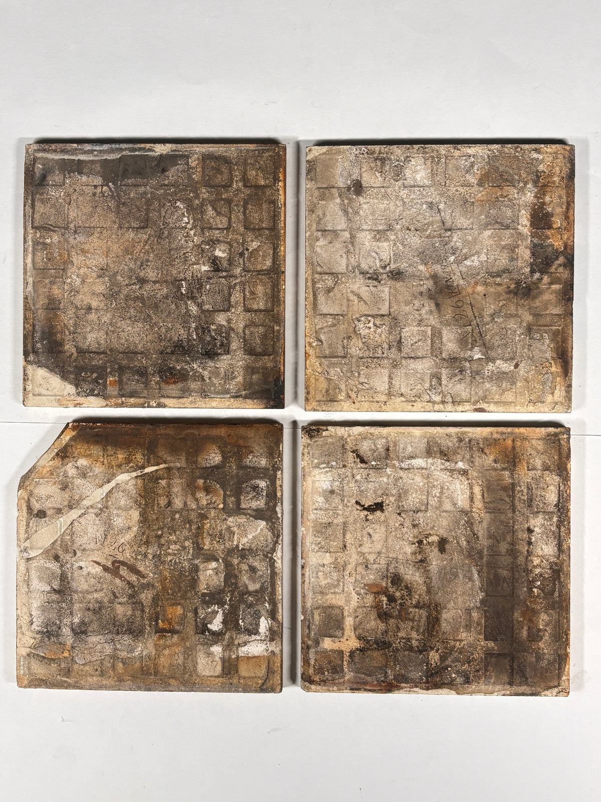 Victorian Floral Medallion Ceramic Tile Set of 4 | The Architectural Forum