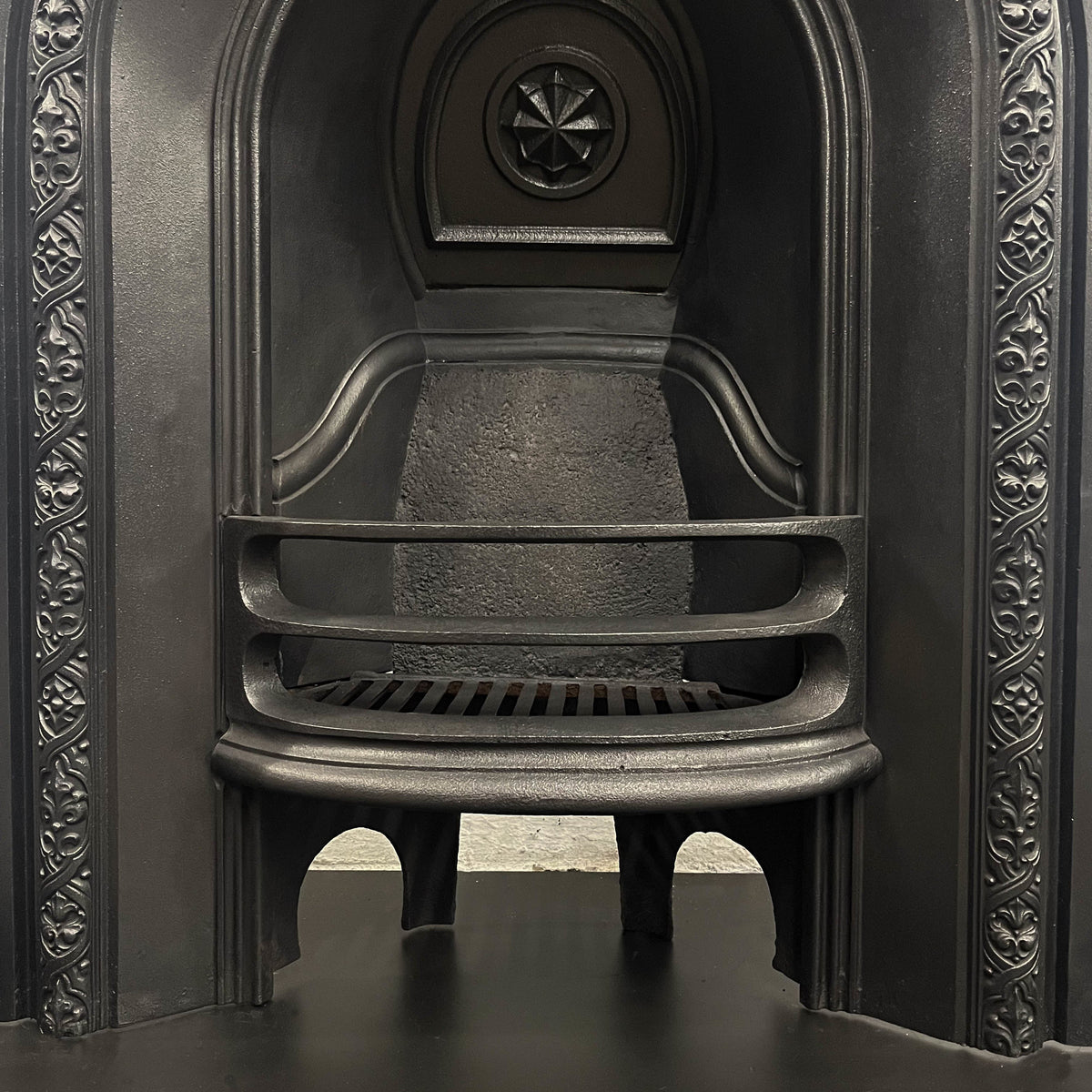 Antique Victorian Cast Iron Arched Fireplace Insert | The Architectural Forum