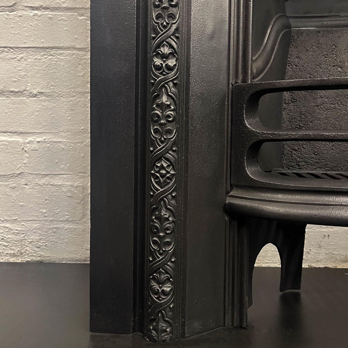 Antique Victorian Cast Iron Arched Fireplace Insert | The Architectural Forum