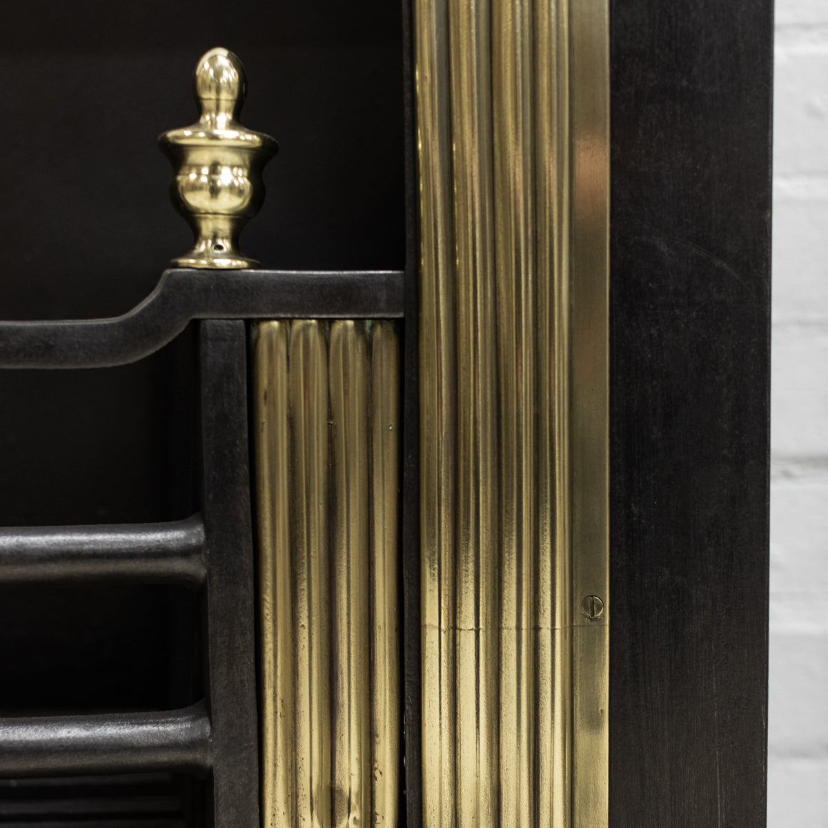 Splendid Antique Regency Hob Grate with Reeded Brass Frame | The Architectural Forum