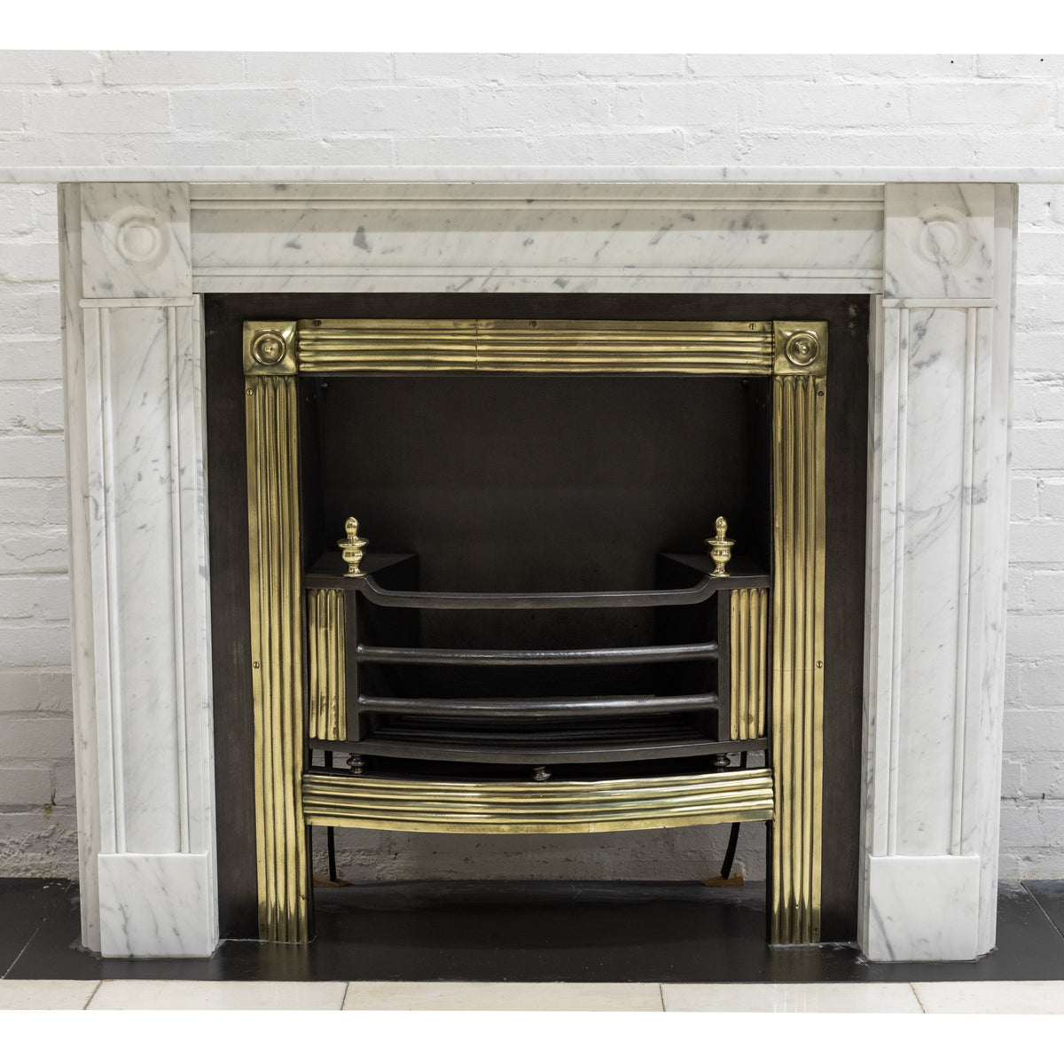 Splendid Antique Regency Hob Grate with Reeded Brass Frame | The Architectural Forum