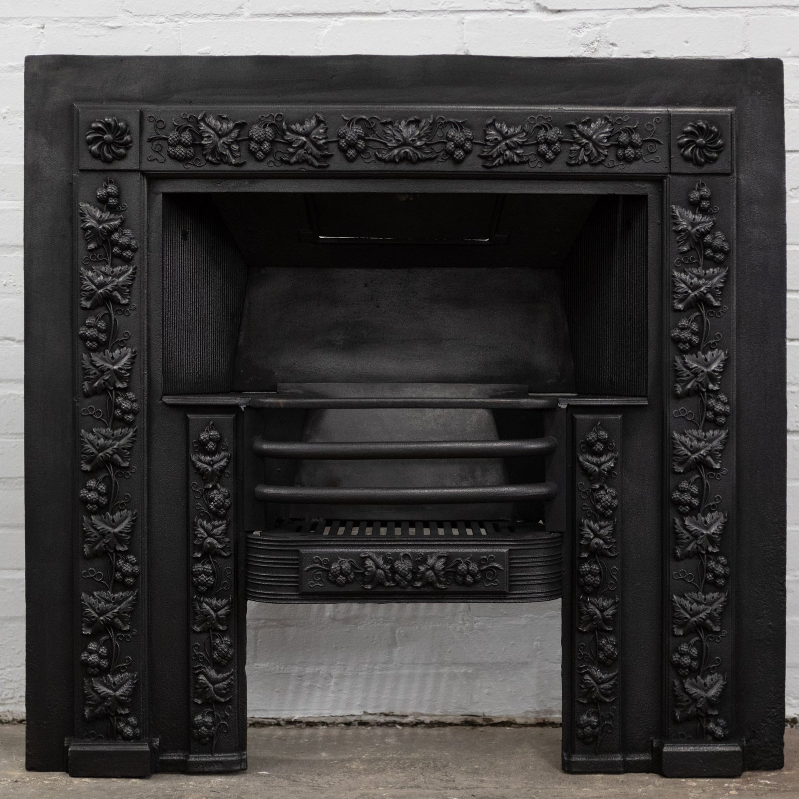 Antique Ornate Georgian Cast Iron Hob Grate Insert | The Architectural Forum