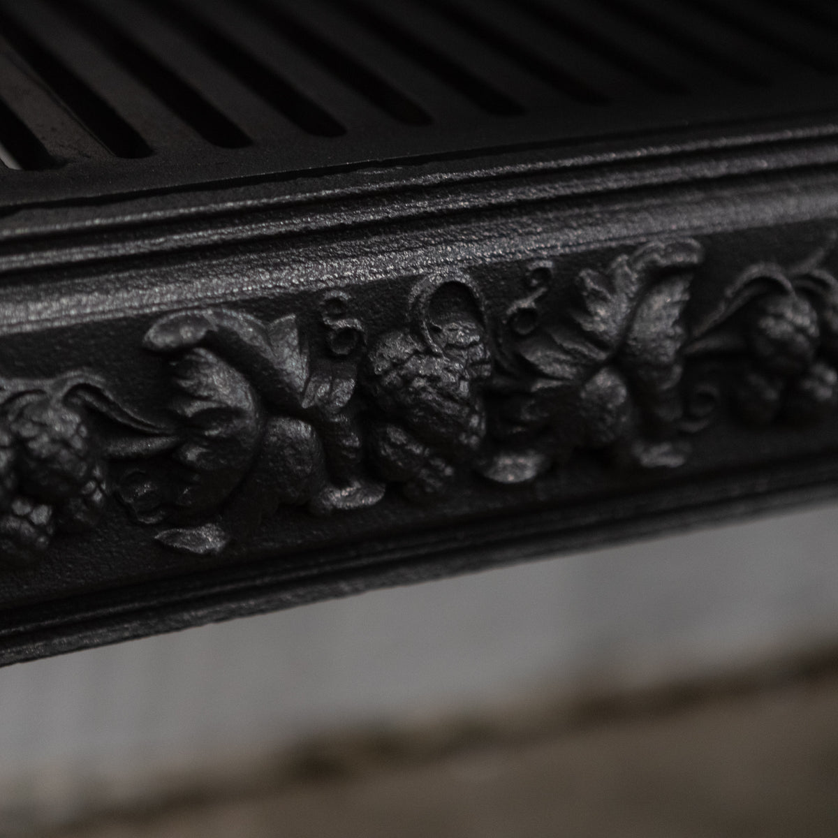 Antique Ornate Georgian Cast Iron Hob Grate Insert | The Architectural Forum
