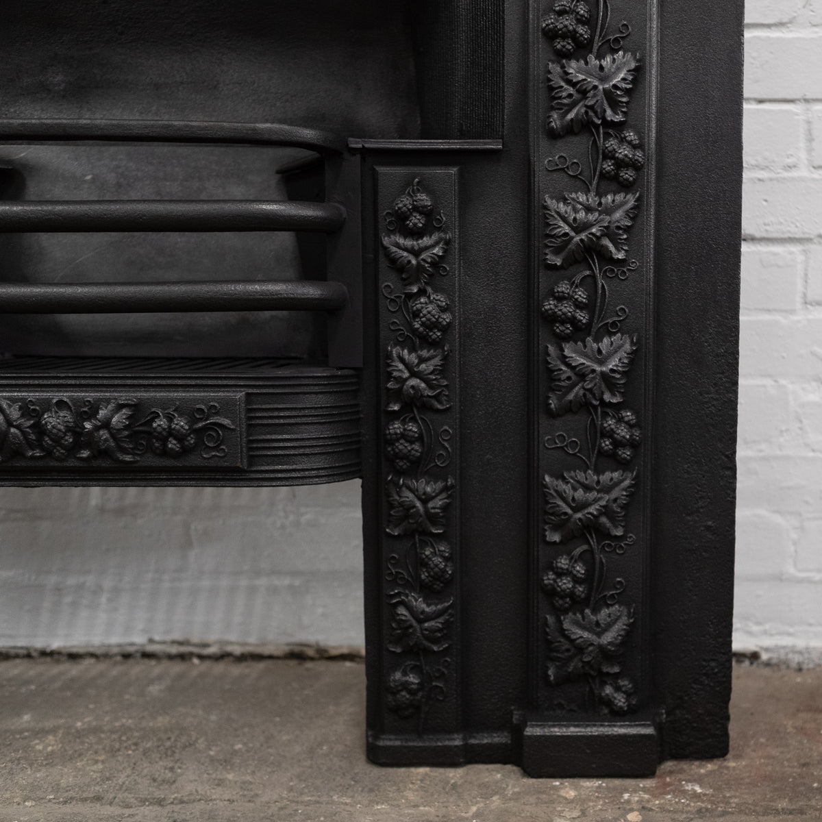 Antique Ornate Georgian Cast Iron Hob Grate Insert | The Architectural Forum
