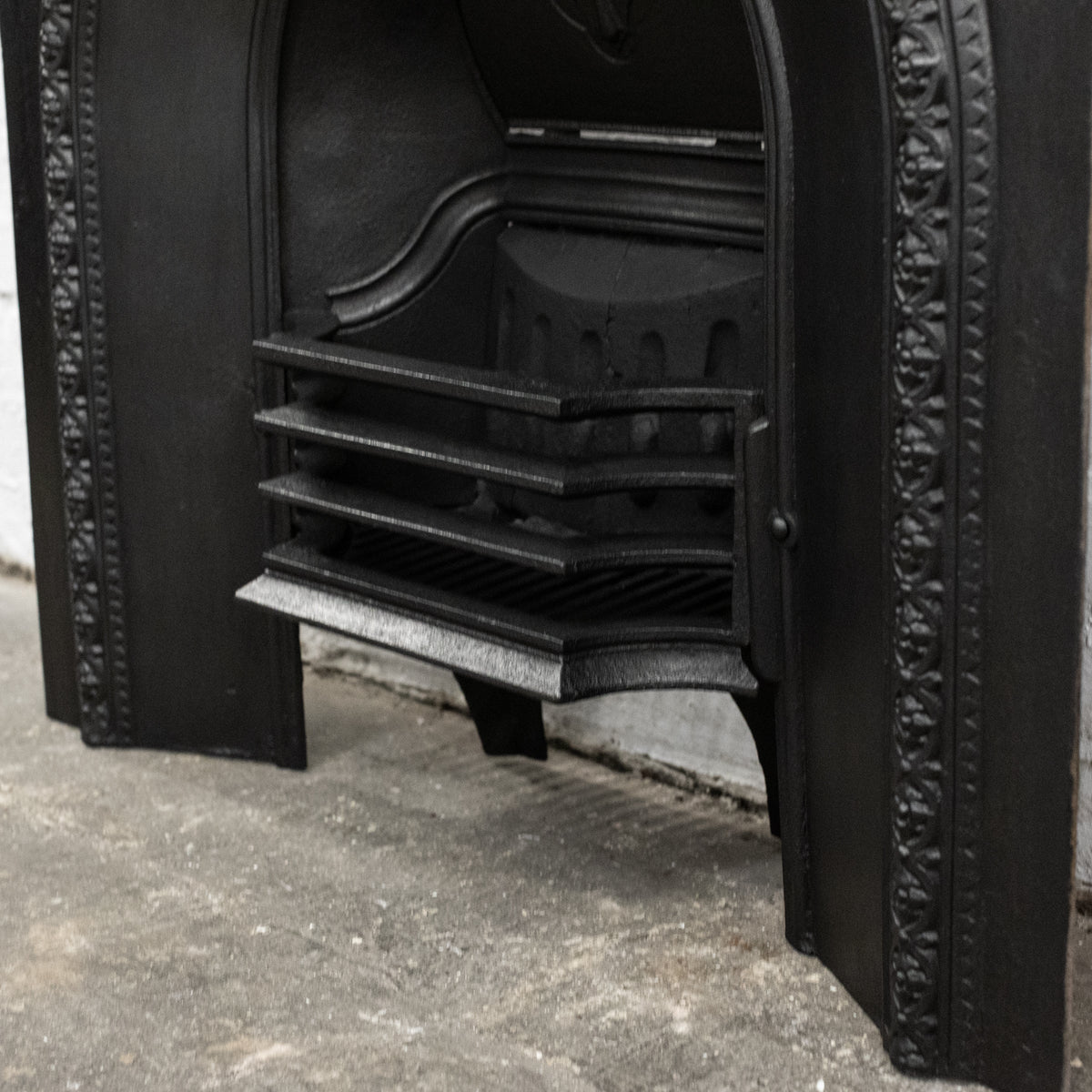 Antique Cast Iron Arched Fireplace Insert | The Architectural Forum