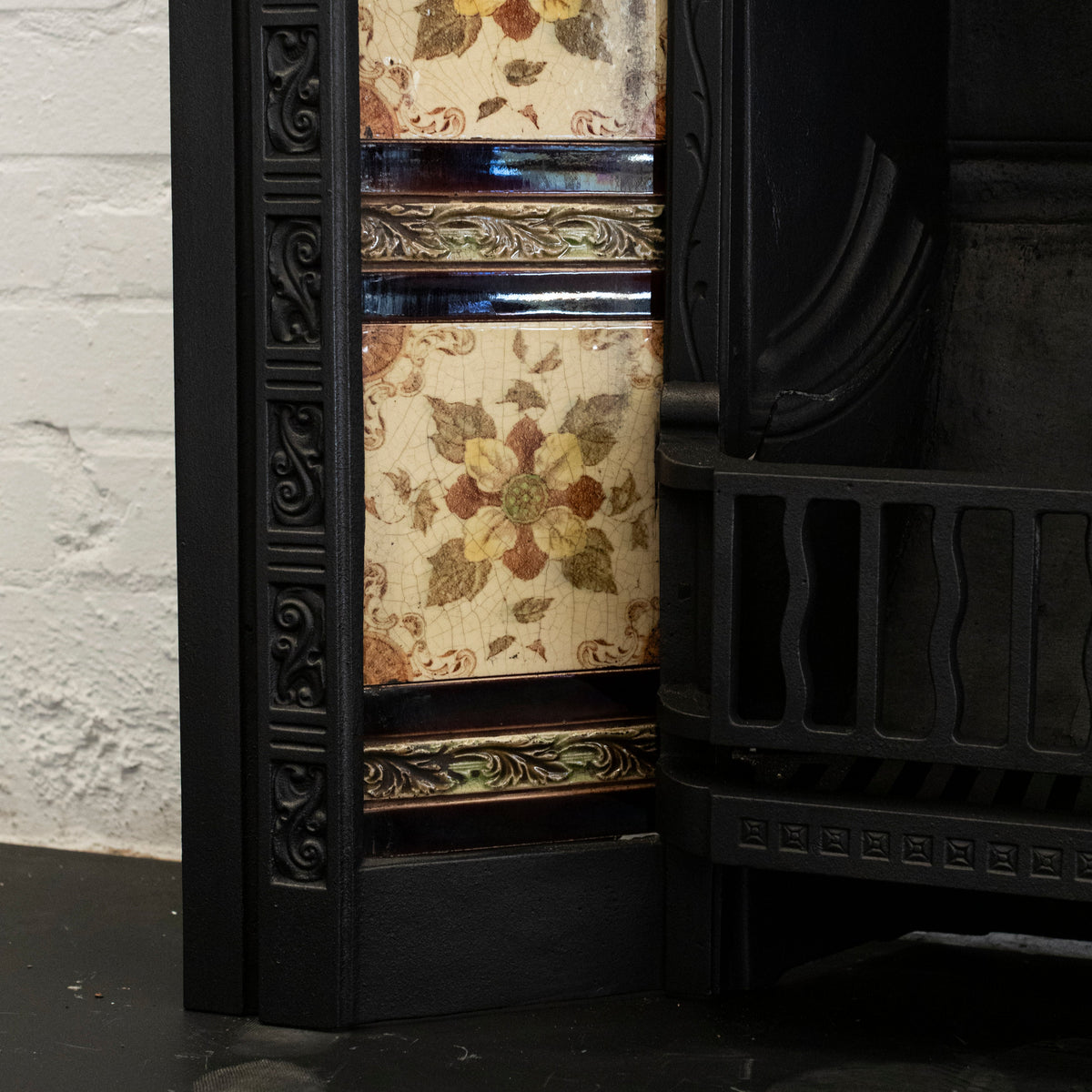 Antique Victorian Tiled Fireplace Insert | The Architectural Forum
