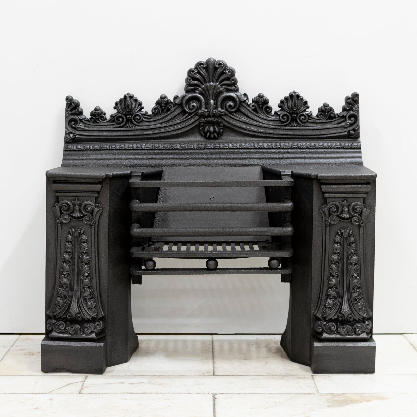 Antique Georgian Cast Iron Hob Grate | The Architectural Forum