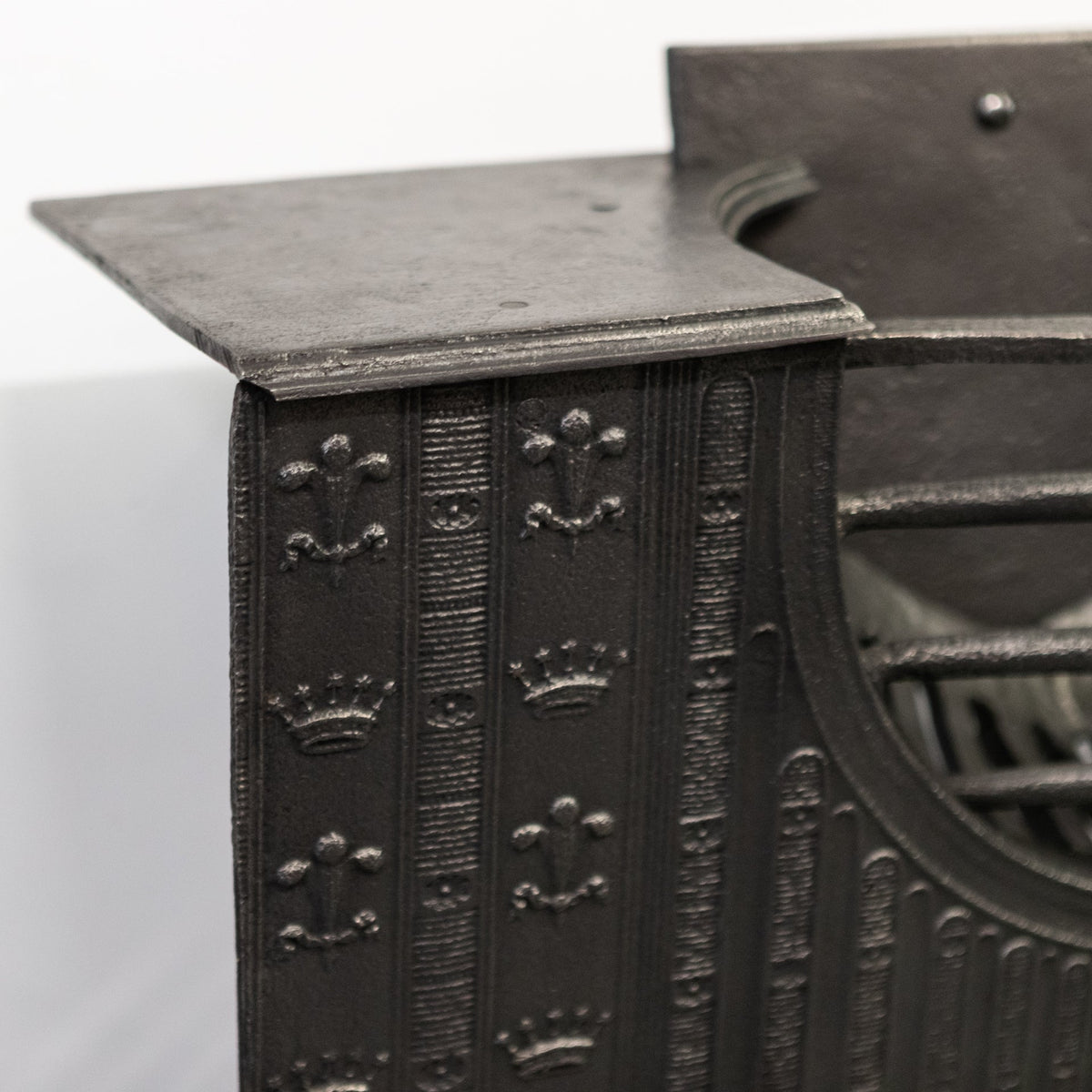 Antique Georgian Cast Iron Hob Grate | The Architectural Forum