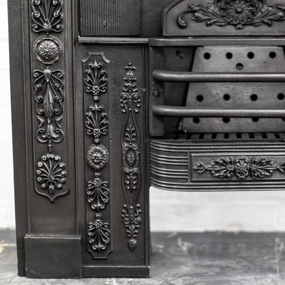 Antique Georgian Cast Iron Hob Grate | The Architectural Forum