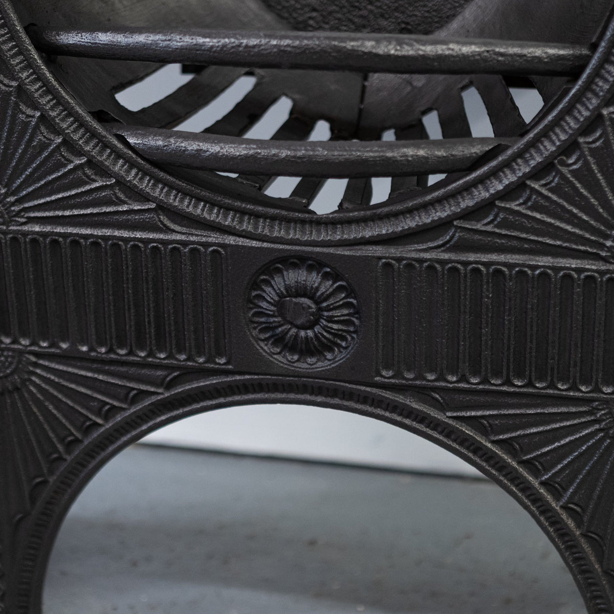 Antique Regency Cast Iron Hourglass Hob Grate | The Architectural Forum