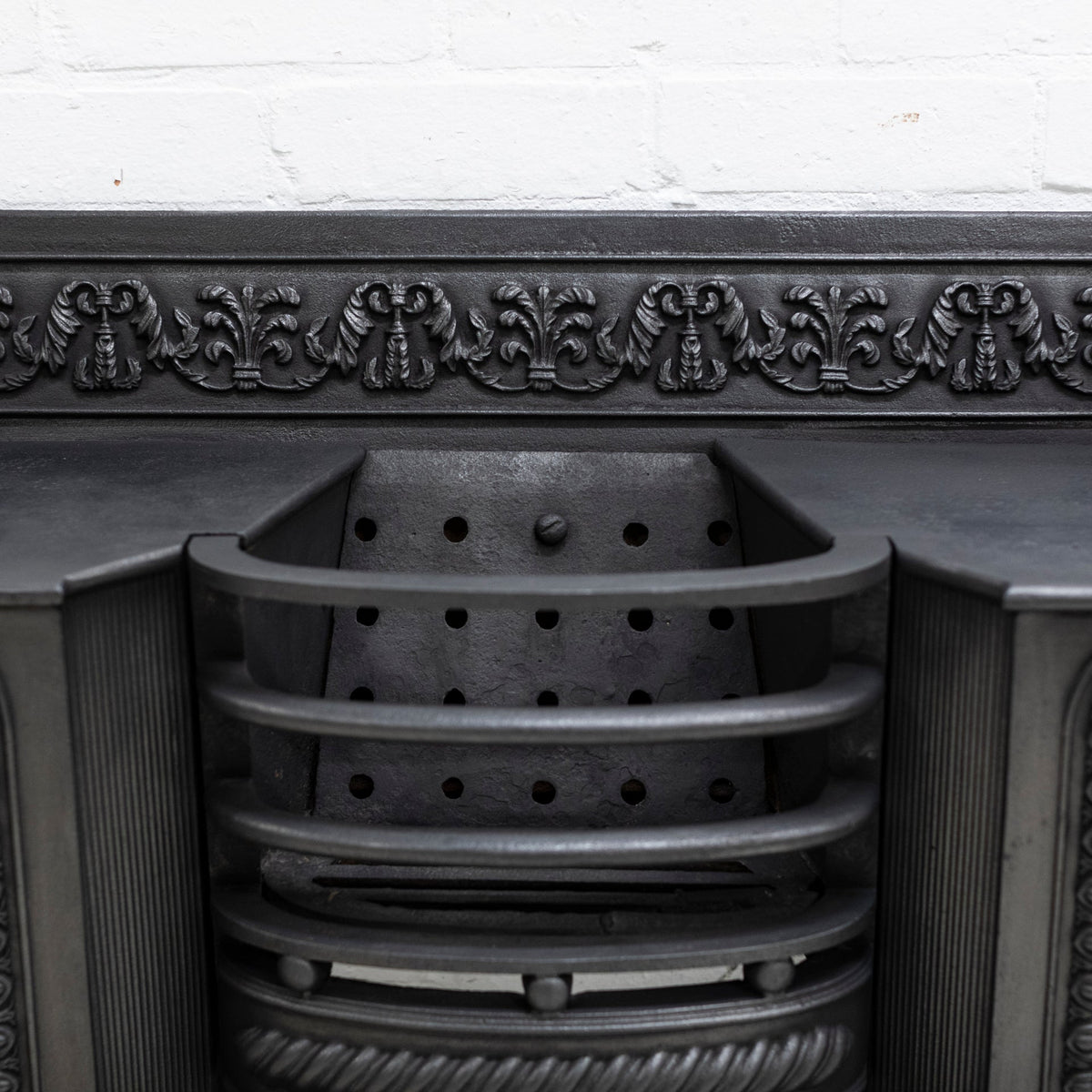 Antique Georgian Cast Iron Hob Grate | The Architectural Forum