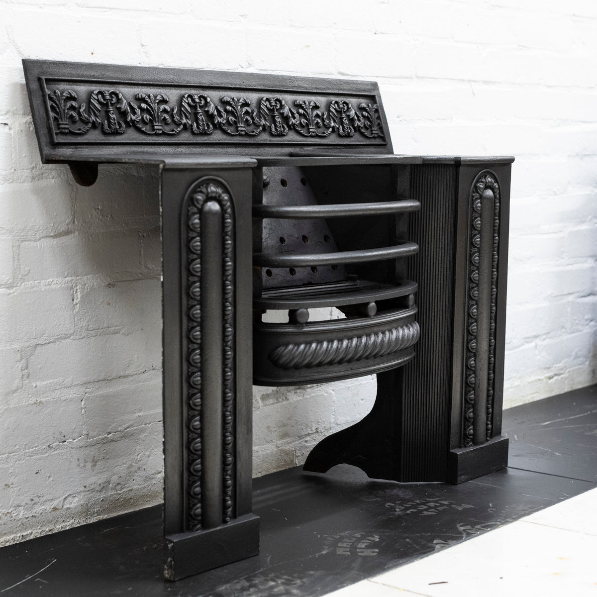 Antique Georgian Cast Iron Hob Grate | The Architectural Forum