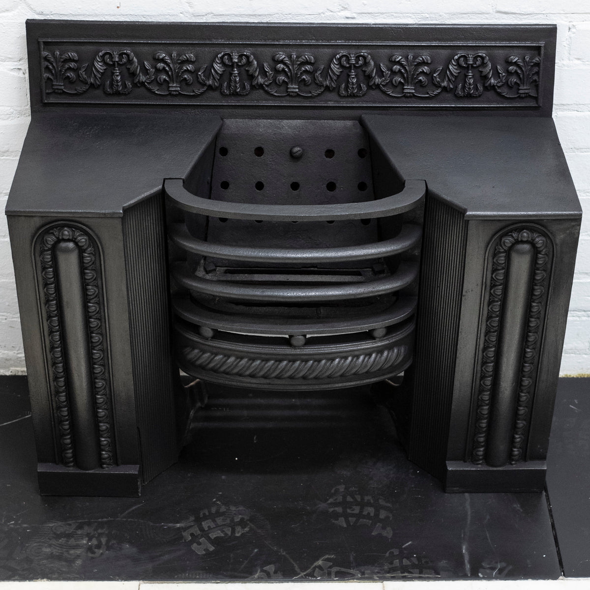 Antique Georgian Cast Iron Hob Grate | The Architectural Forum