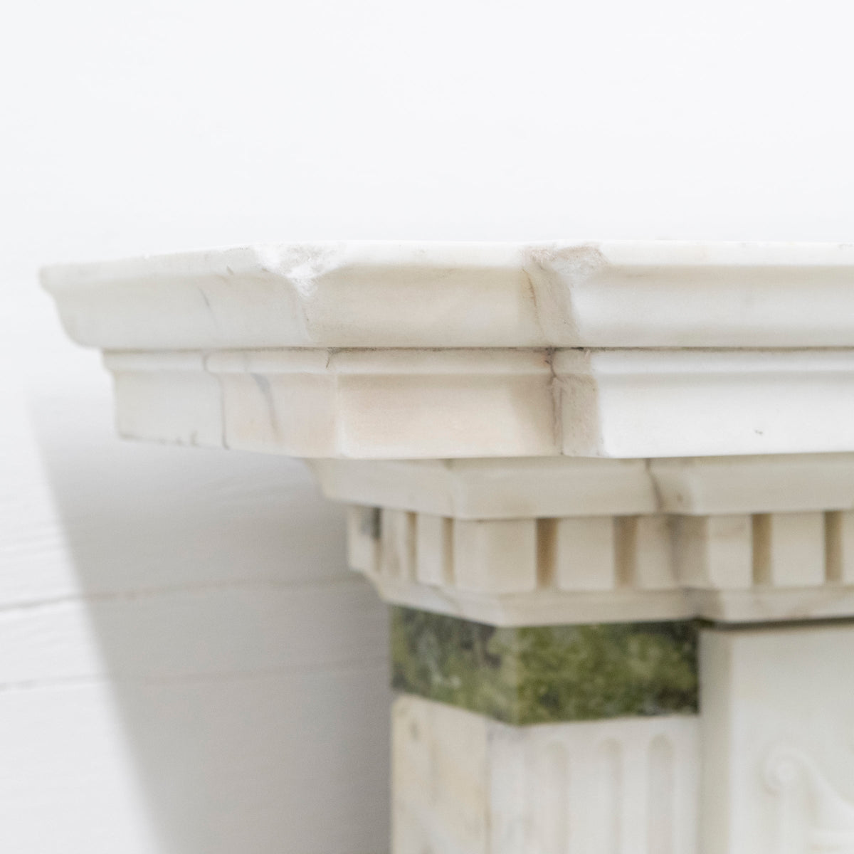 Antique Georgian Chimneypiece with Statuary &amp; Connemara &quot;Irish Green&quot; Marble | The Architectural Forum