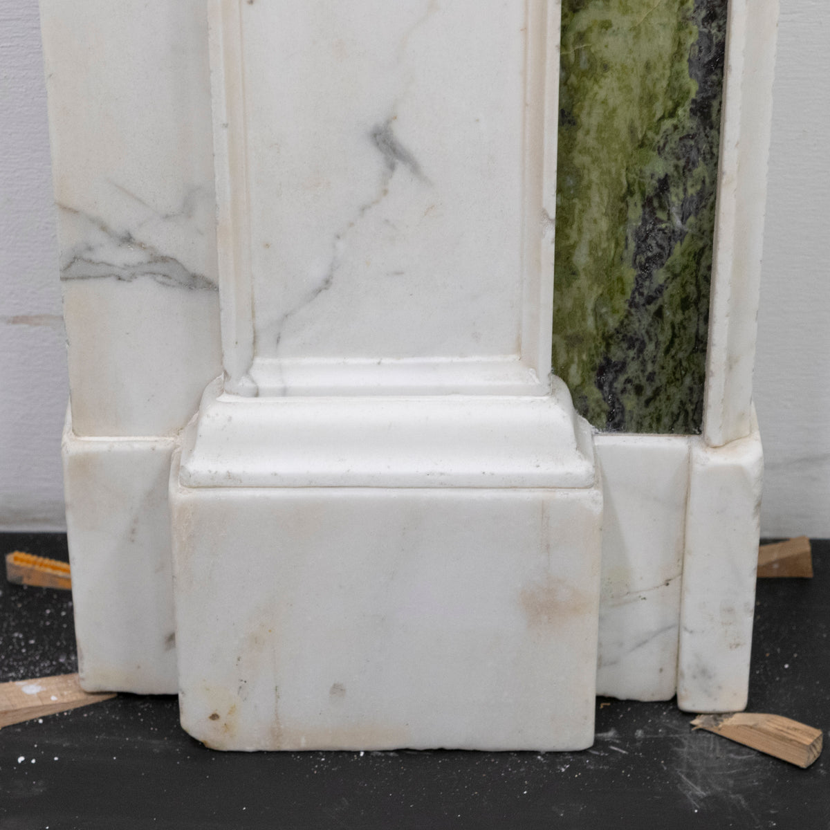 Antique Georgian Chimneypiece with Statuary &amp; Connemara "Irish Green" Marble | The Architectural Forum