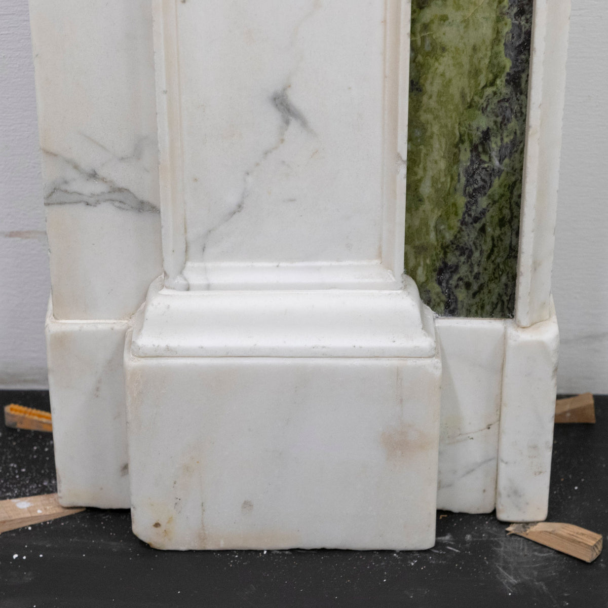 Antique Georgian Chimneypiece with Statuary &amp; Connemara "Irish Green" Marble | The Architectural Forum
