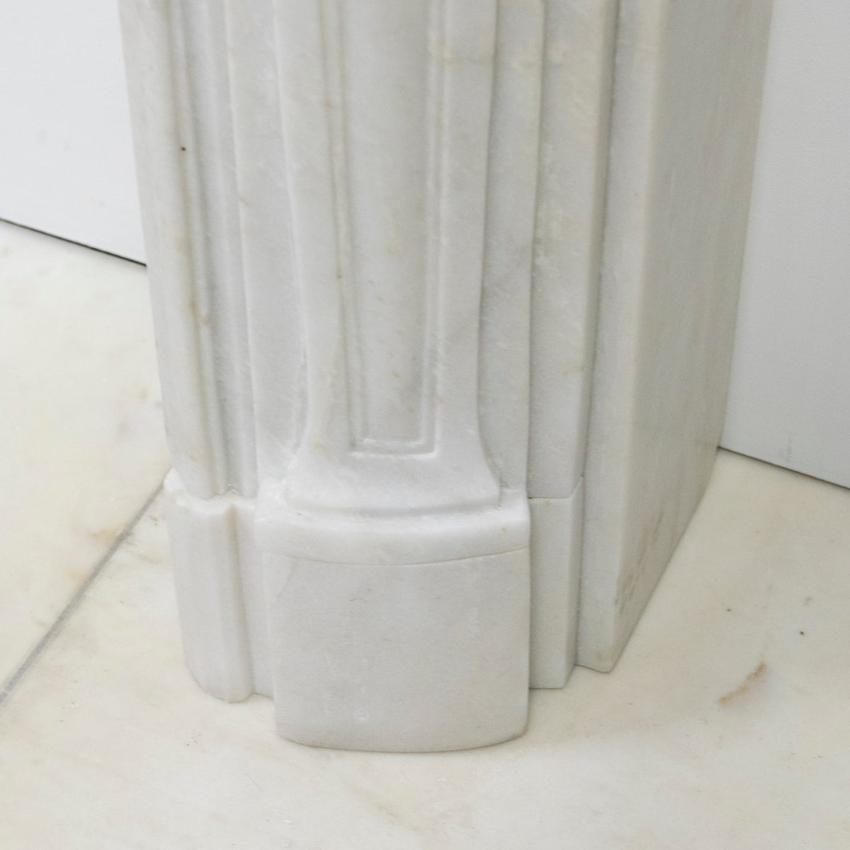 Antique Louis XV French Style Statuary Marble Fireplace | The Architectural Forum