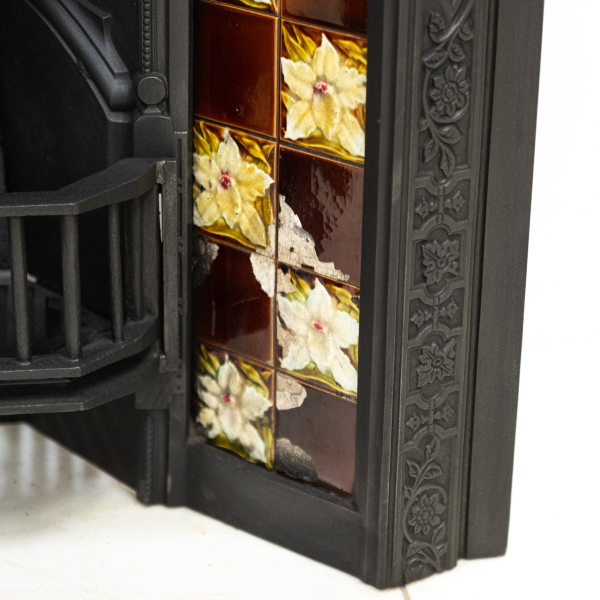 Antique Victorian Tiled Fireplace Insert | The Architectural Forum