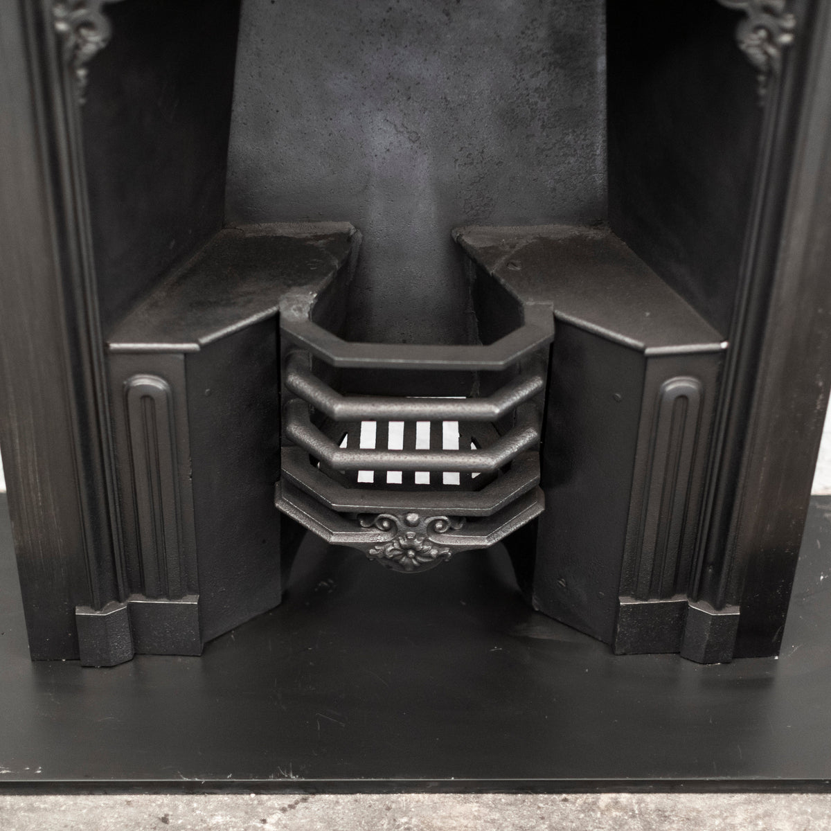 Antique Ornate Late Georgian / Early Victorian Cast Iron Insert | The Architectural Forum