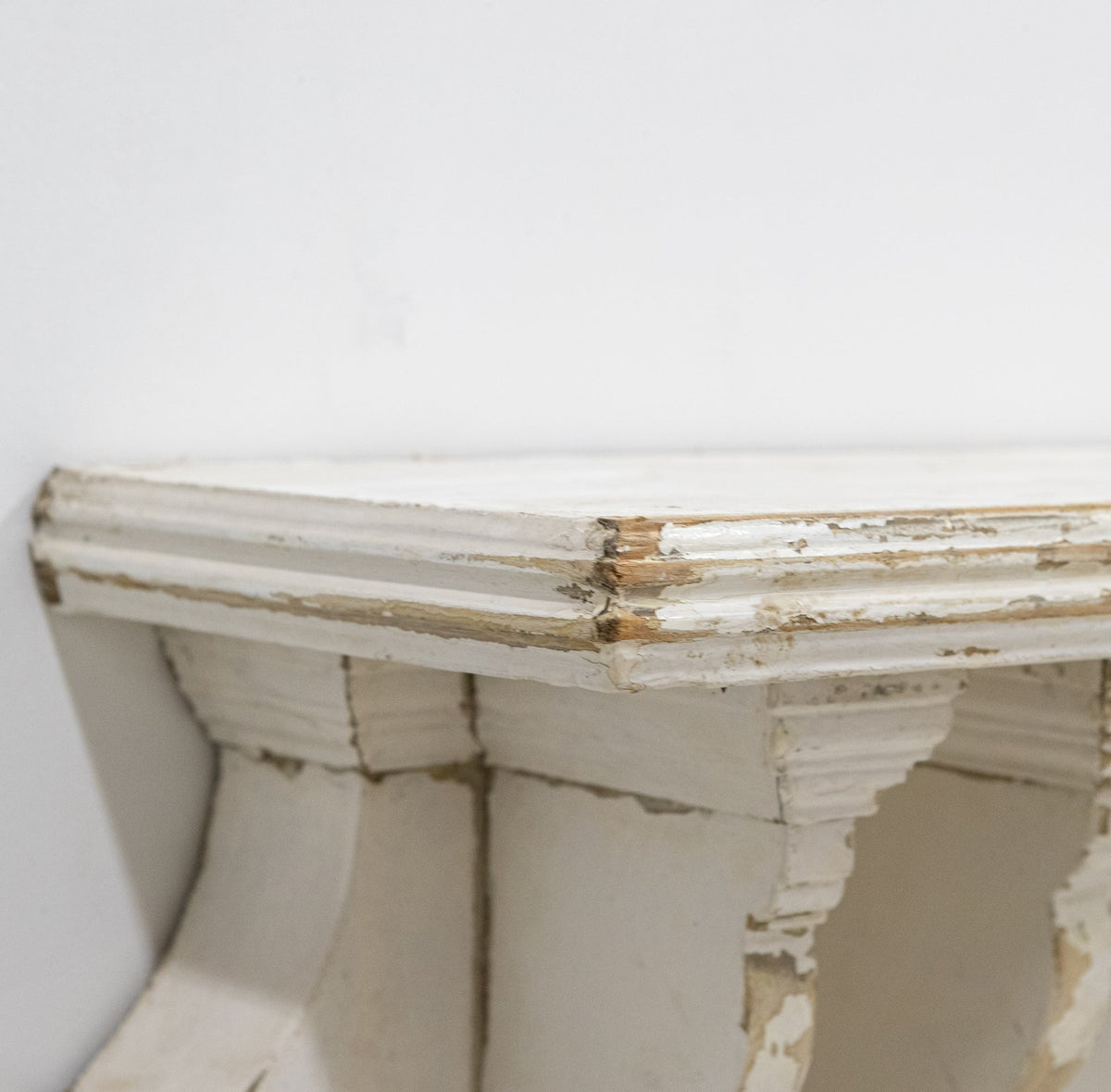 Antique Wooden Fireplace Surround | The Architectural Forum