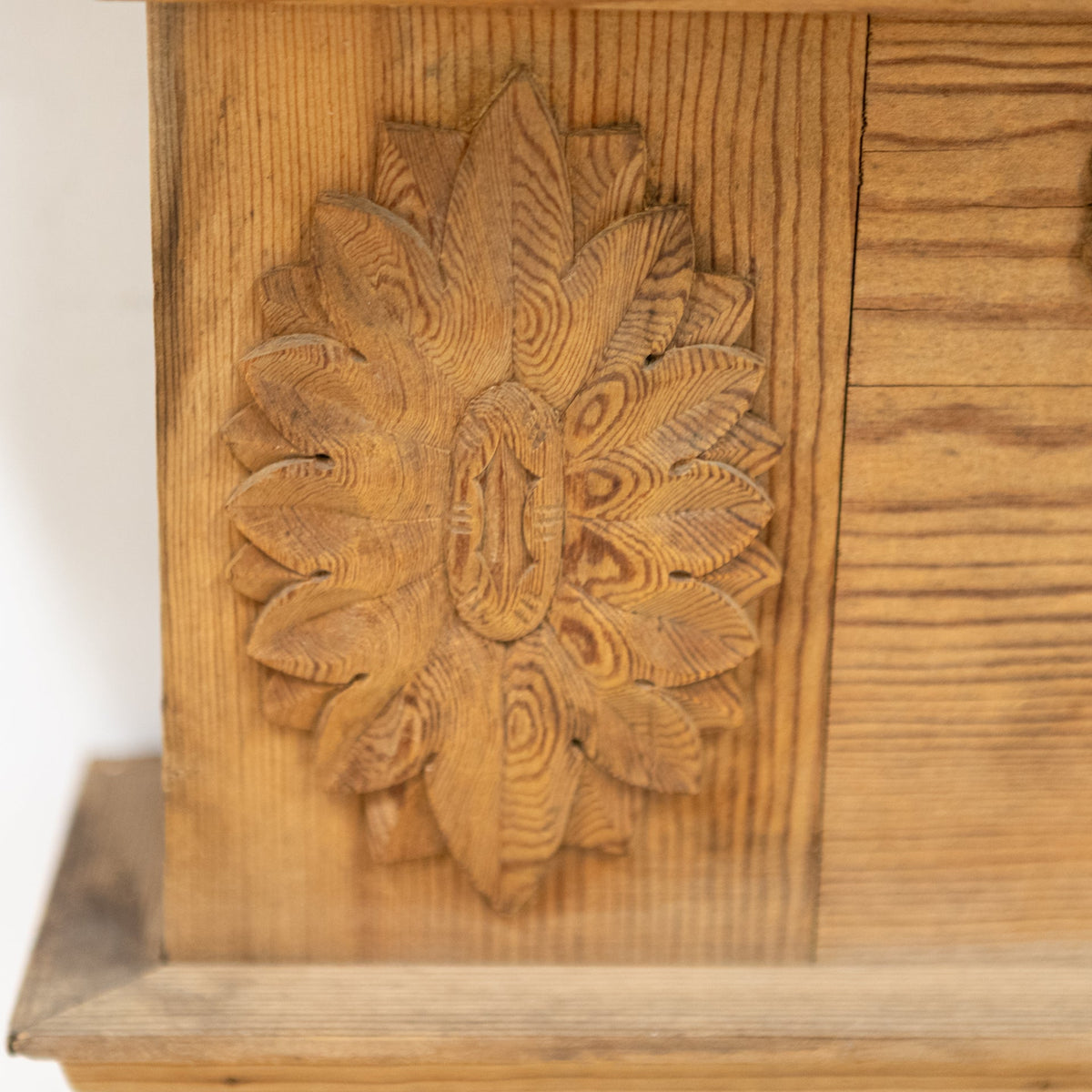 Antique Ornate Wooden Fireplace Surround | The Architectural Forum