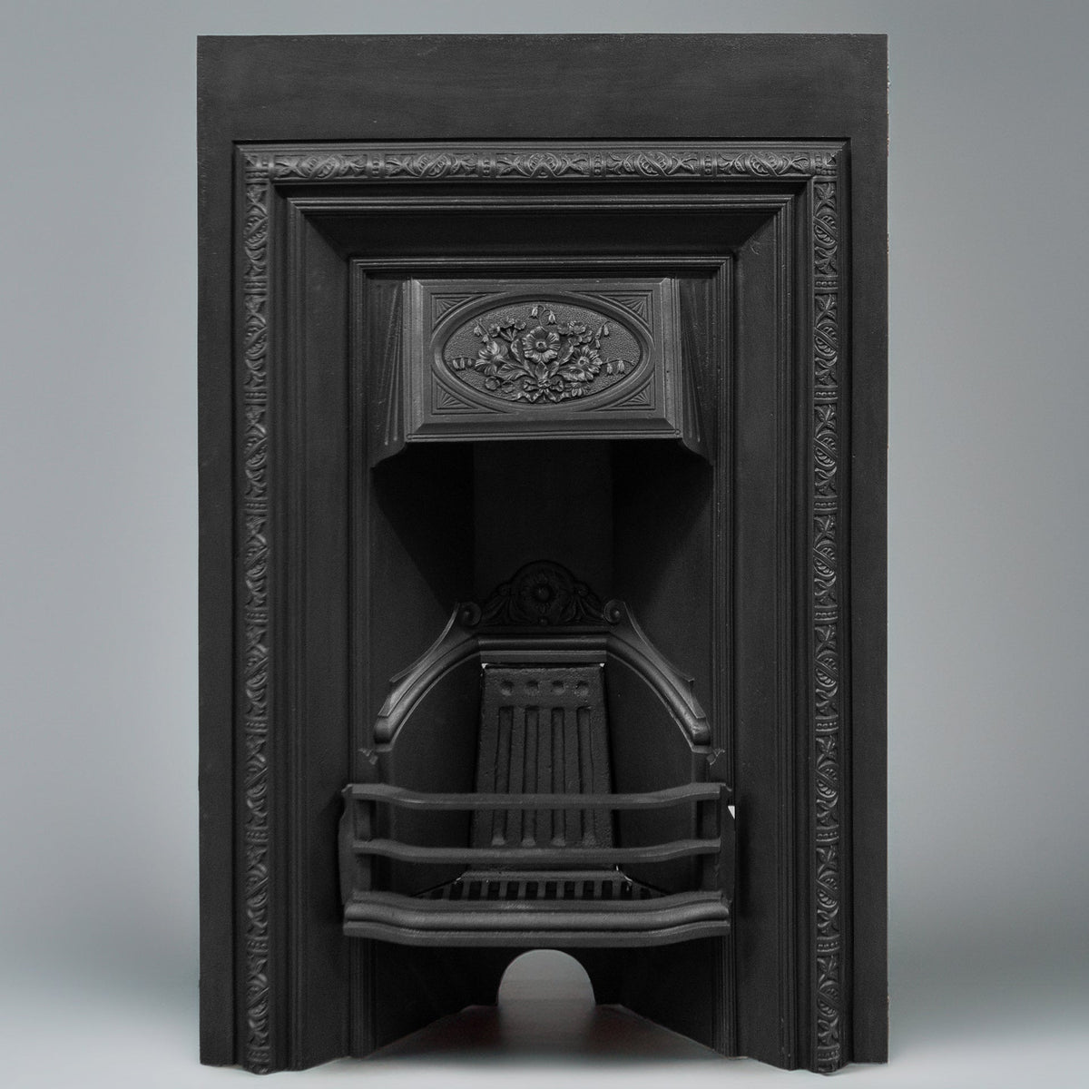 Antique Cast Iron Victorian Fireplace Insert | The Architectural Forum
