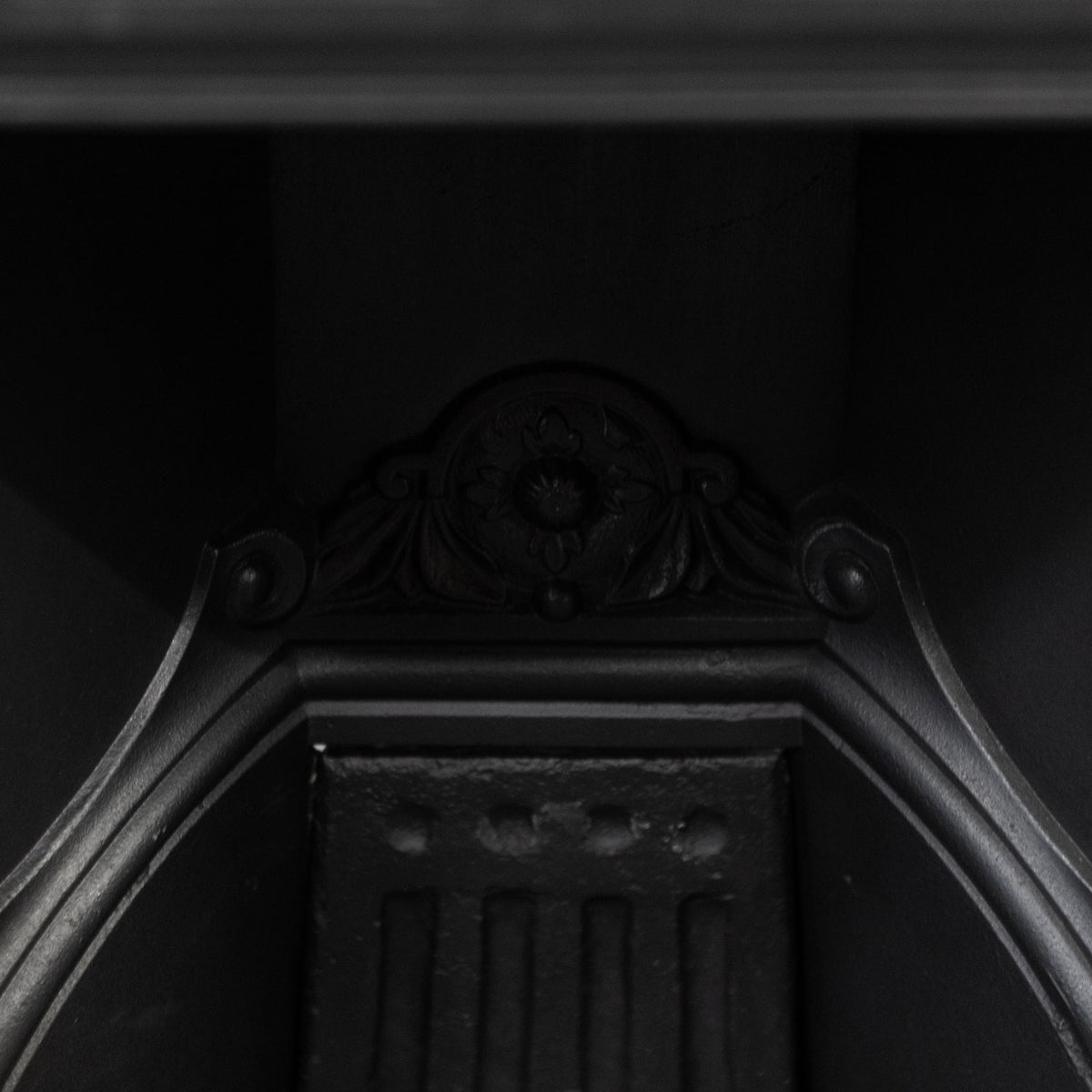 Antique Cast Iron Victorian Fireplace Insert | The Architectural Forum