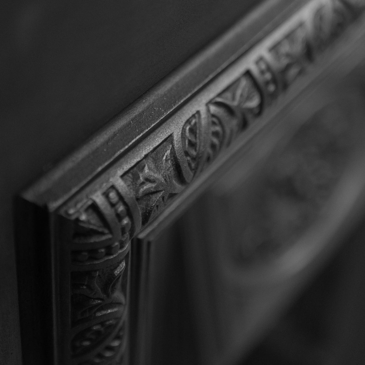Antique Cast Iron Victorian Fireplace Insert | The Architectural Forum