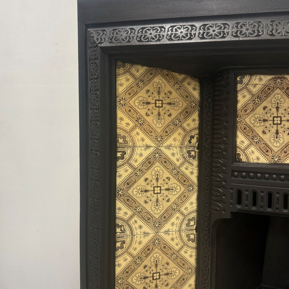 Antique Victorian Tiled Fireplace Insert | The Architectural Forum