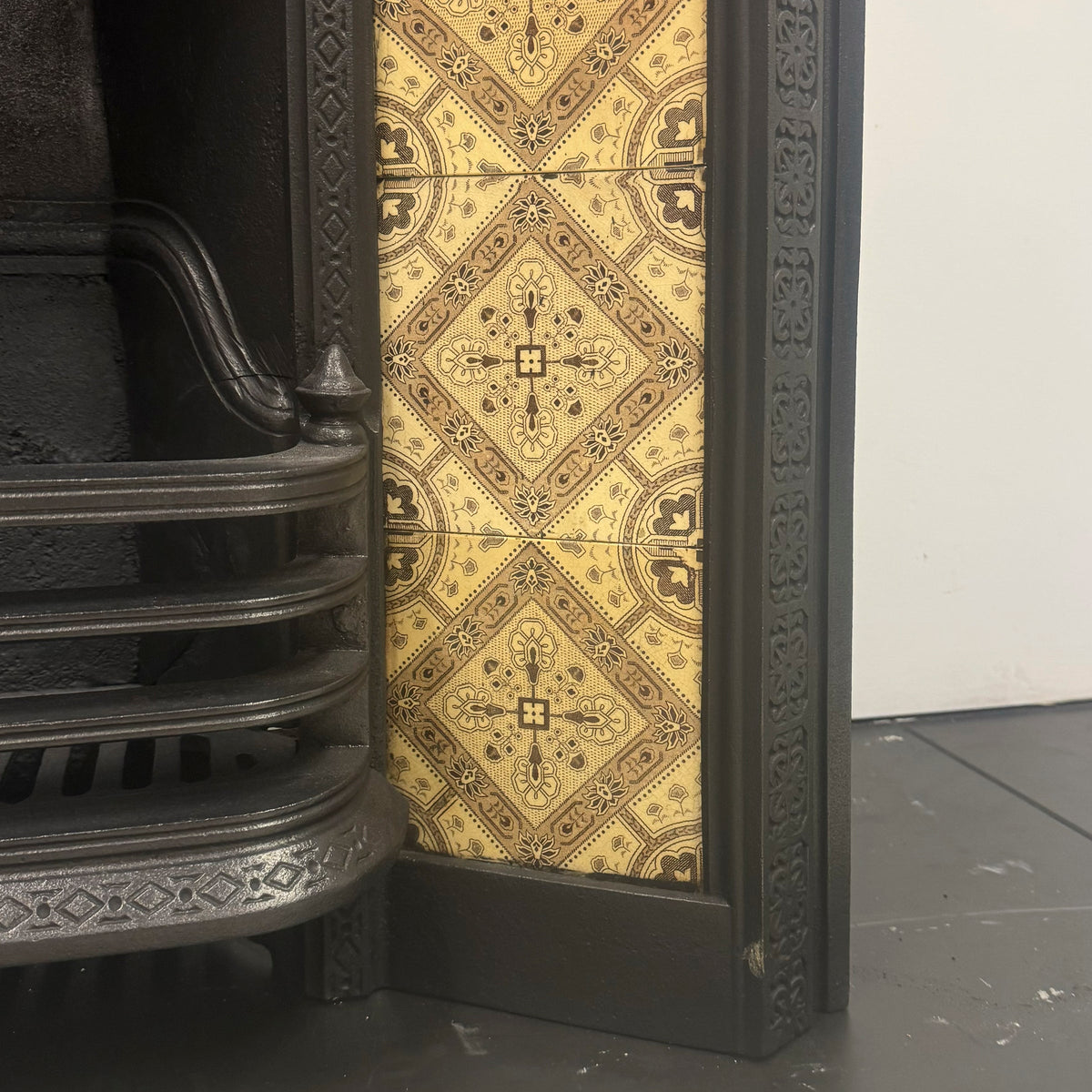 Antique Victorian Tiled Fireplace Insert | The Architectural Forum