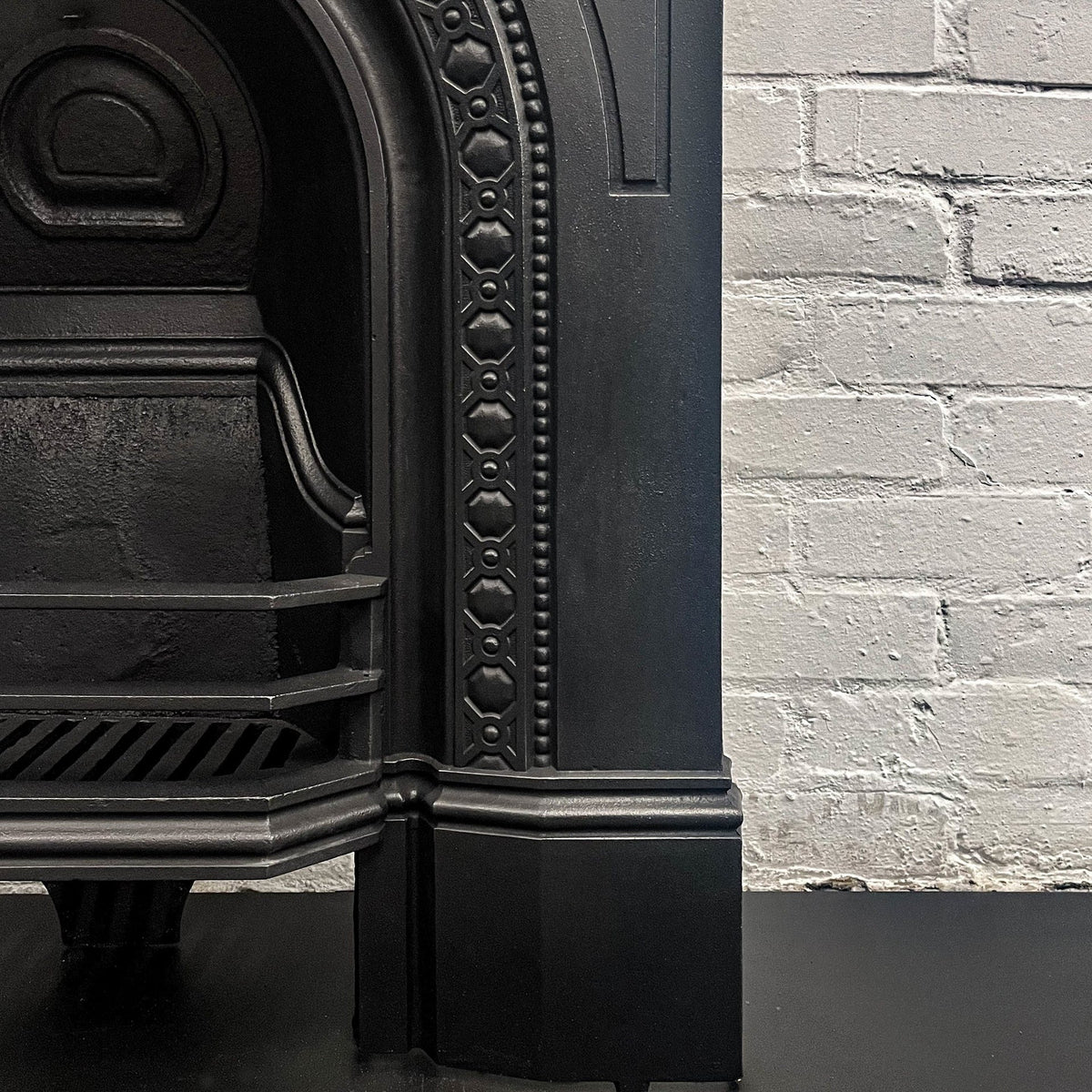 Antique Victorian Combination Cast Iron Fireplace | The Architectural Forum