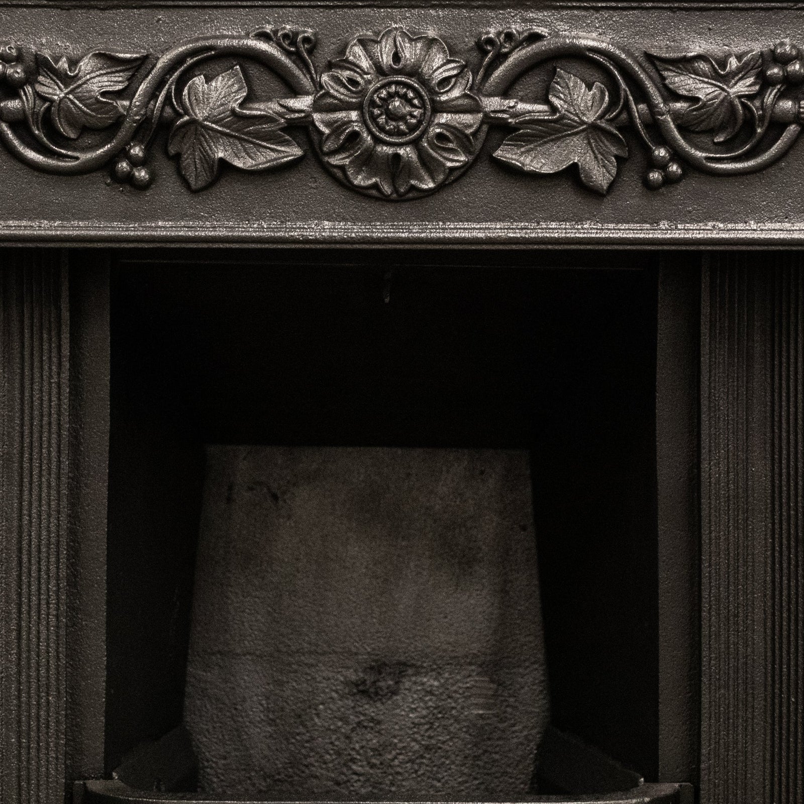 Antique Ornate Georgian Cast Iron Hob Grate | The Architectural Forum