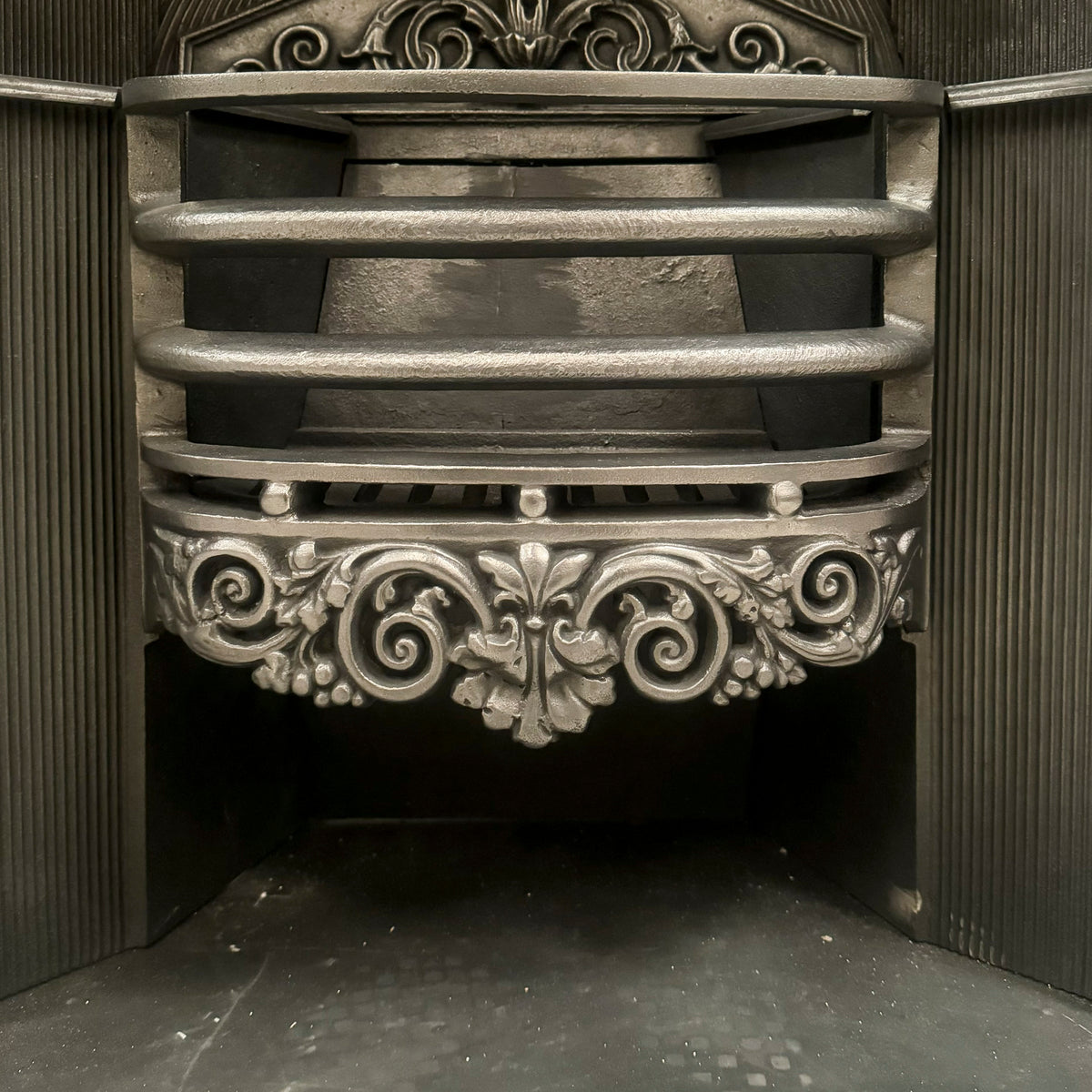 Reclaimed Ornate Georgian Cast Iron Hob Grate Insert | The Architectural Forum