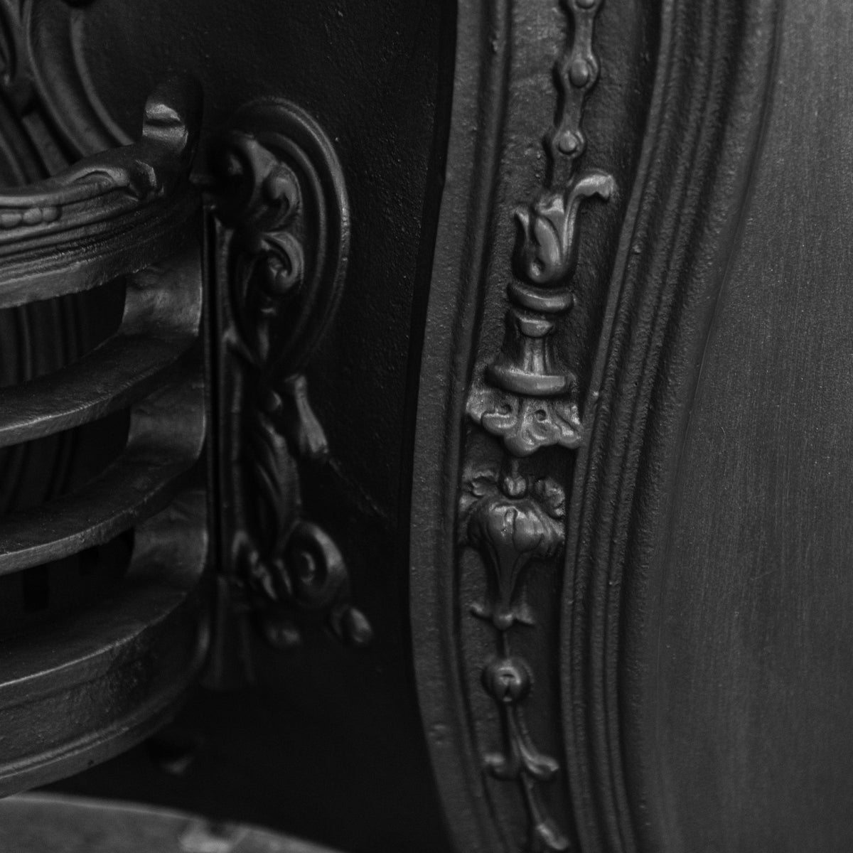 Antique Ornate Late Georgian, Early Victorian Cast Iron Insert | The Architectural Forum