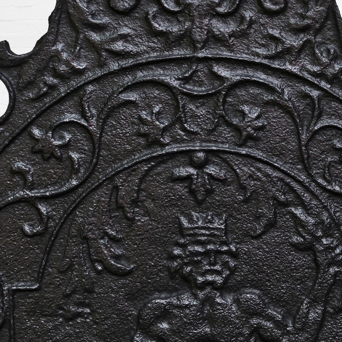 Antique Cast Iron Fireback | The Architectural Forum