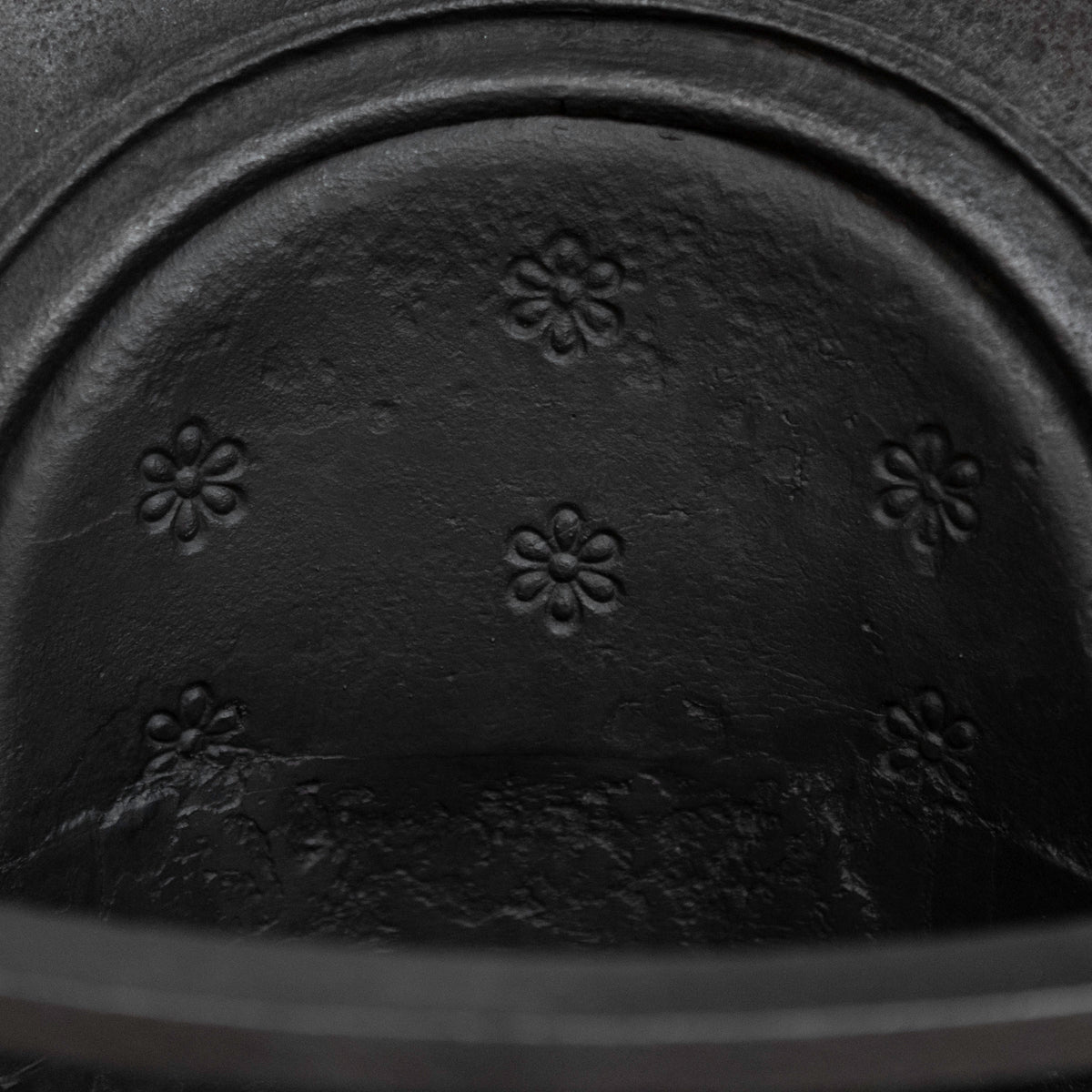 Antique Victorian Cast Iron Horseshoe Insert | The Architectural Forum