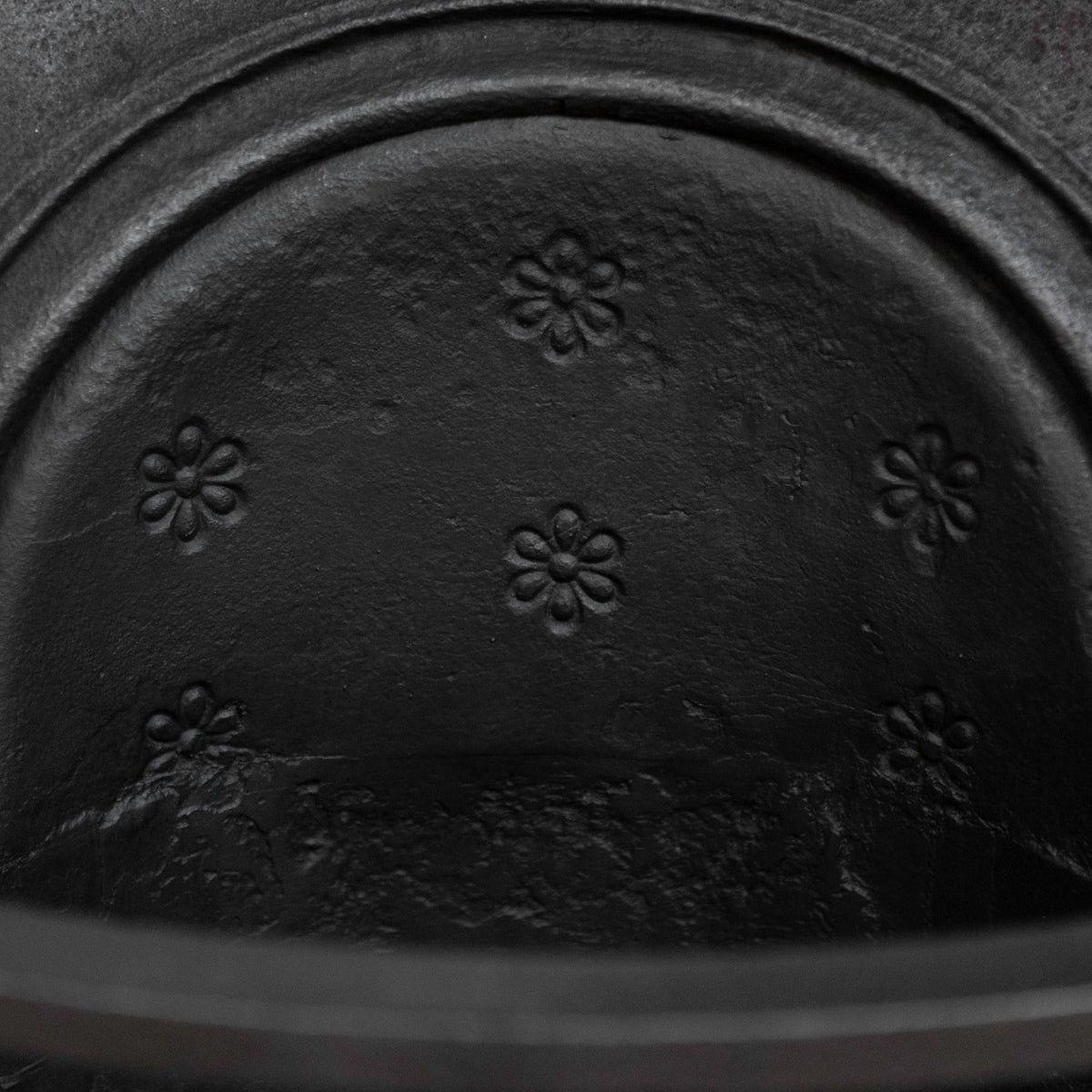 Antique Victorian Cast Iron Horseshoe Insert | The Architectural Forum