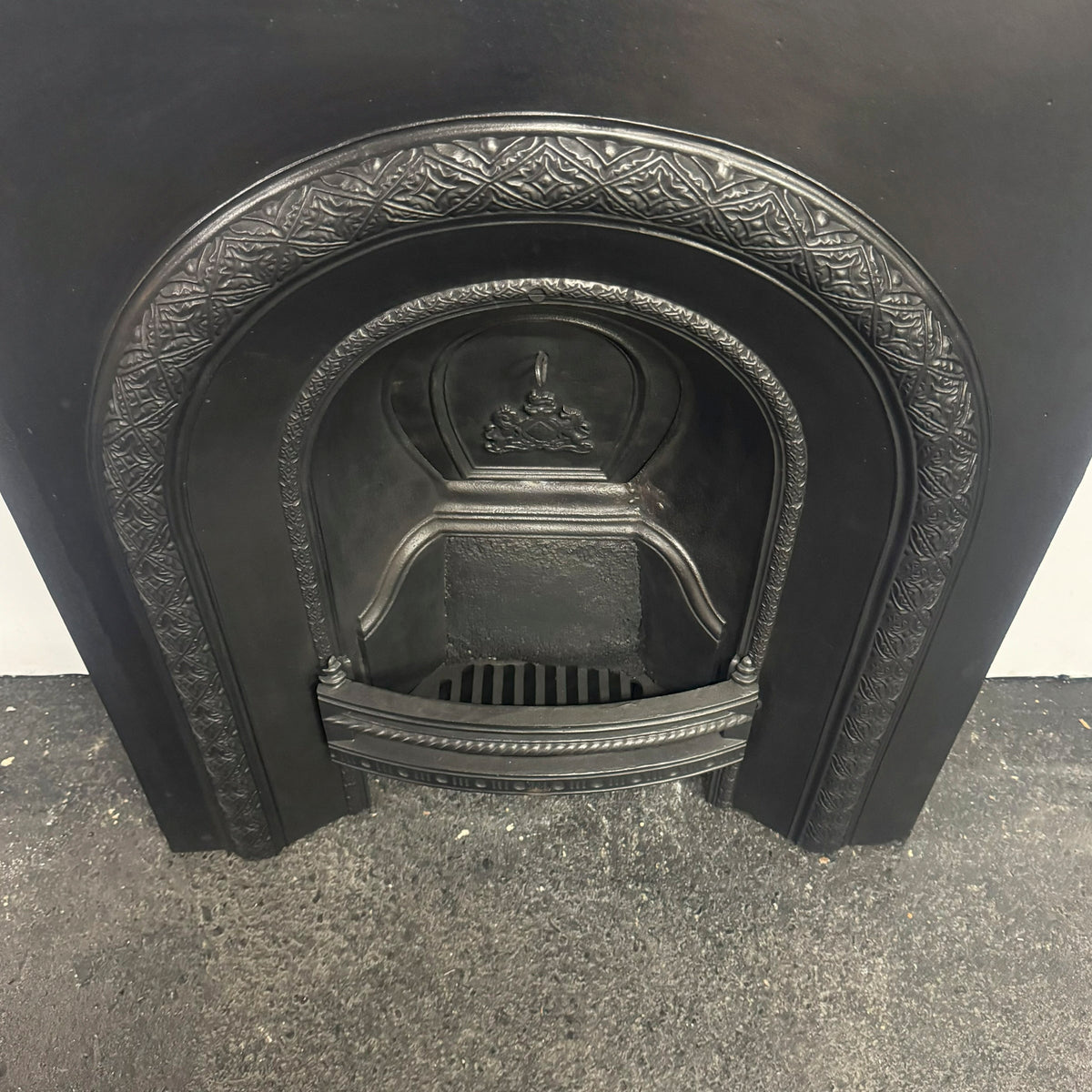 Antique Victorian Cast Iron Arched Insert | The Architectural Forum