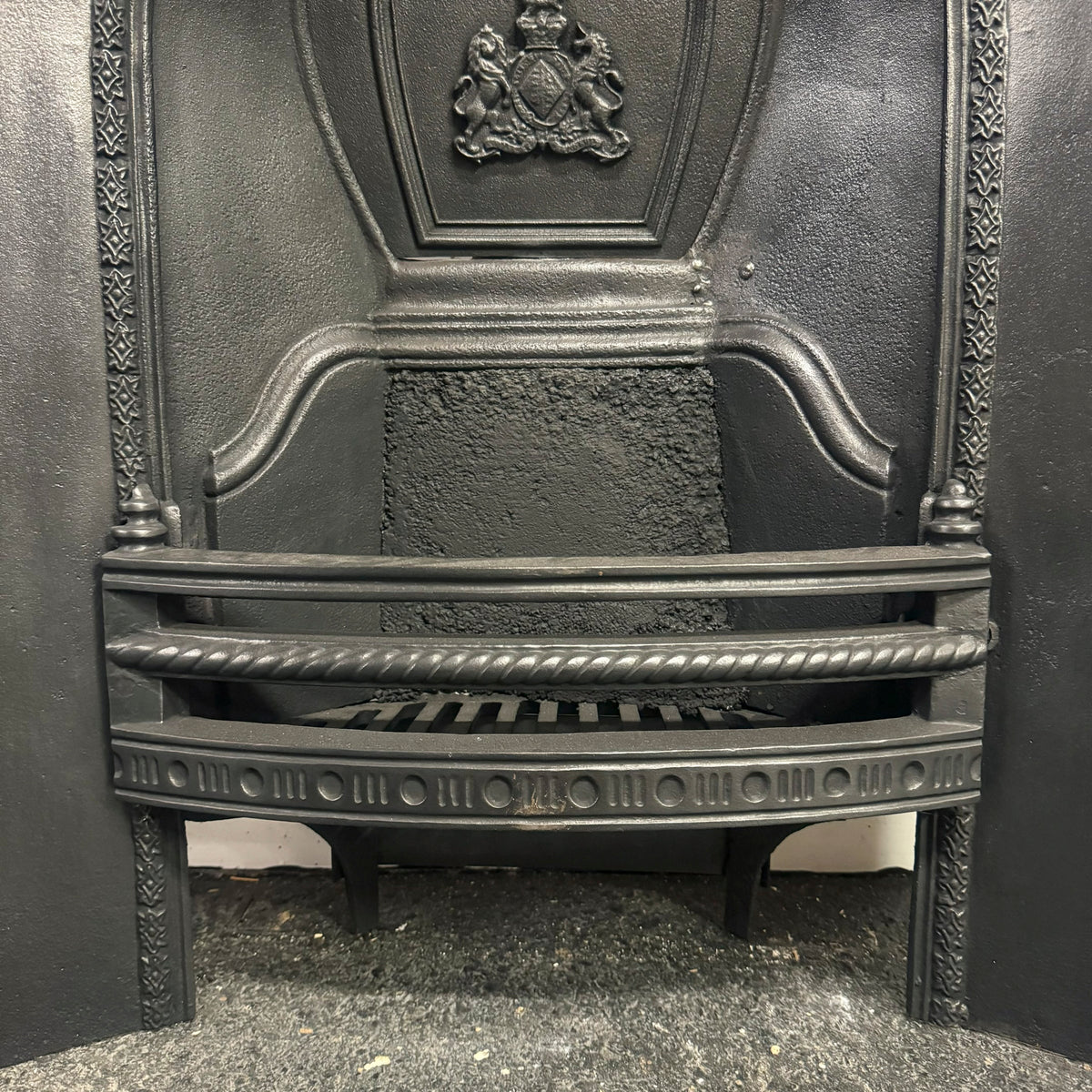 Antique Victorian Cast Iron Arched Insert | The Architectural Forum