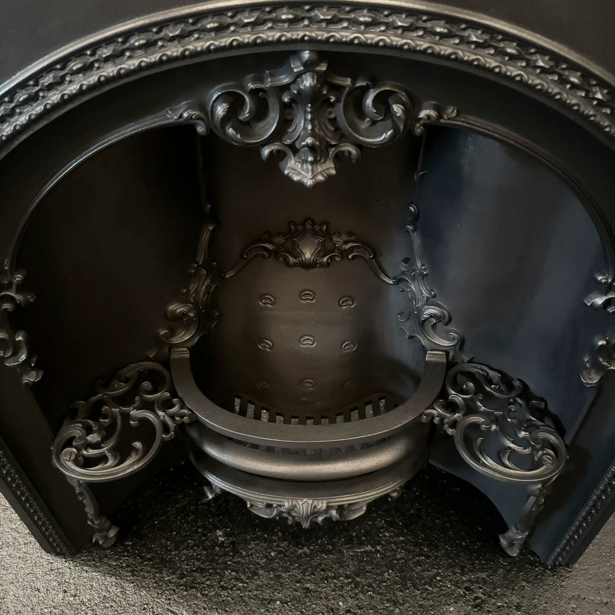Antique Early Victorian Cast Iron Arched Insert | The Architectural Forum